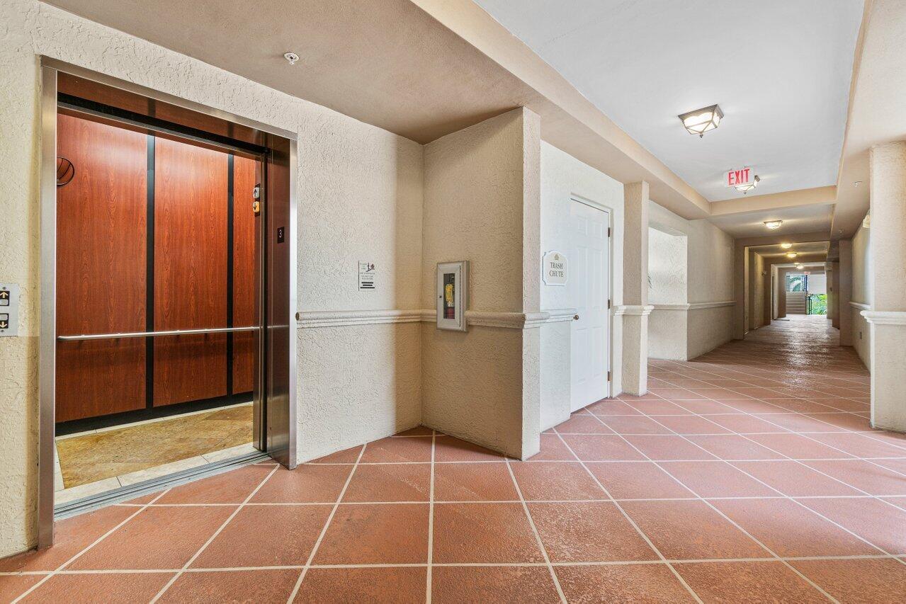 1302 Tuscany, Boynton Beach FL 33435