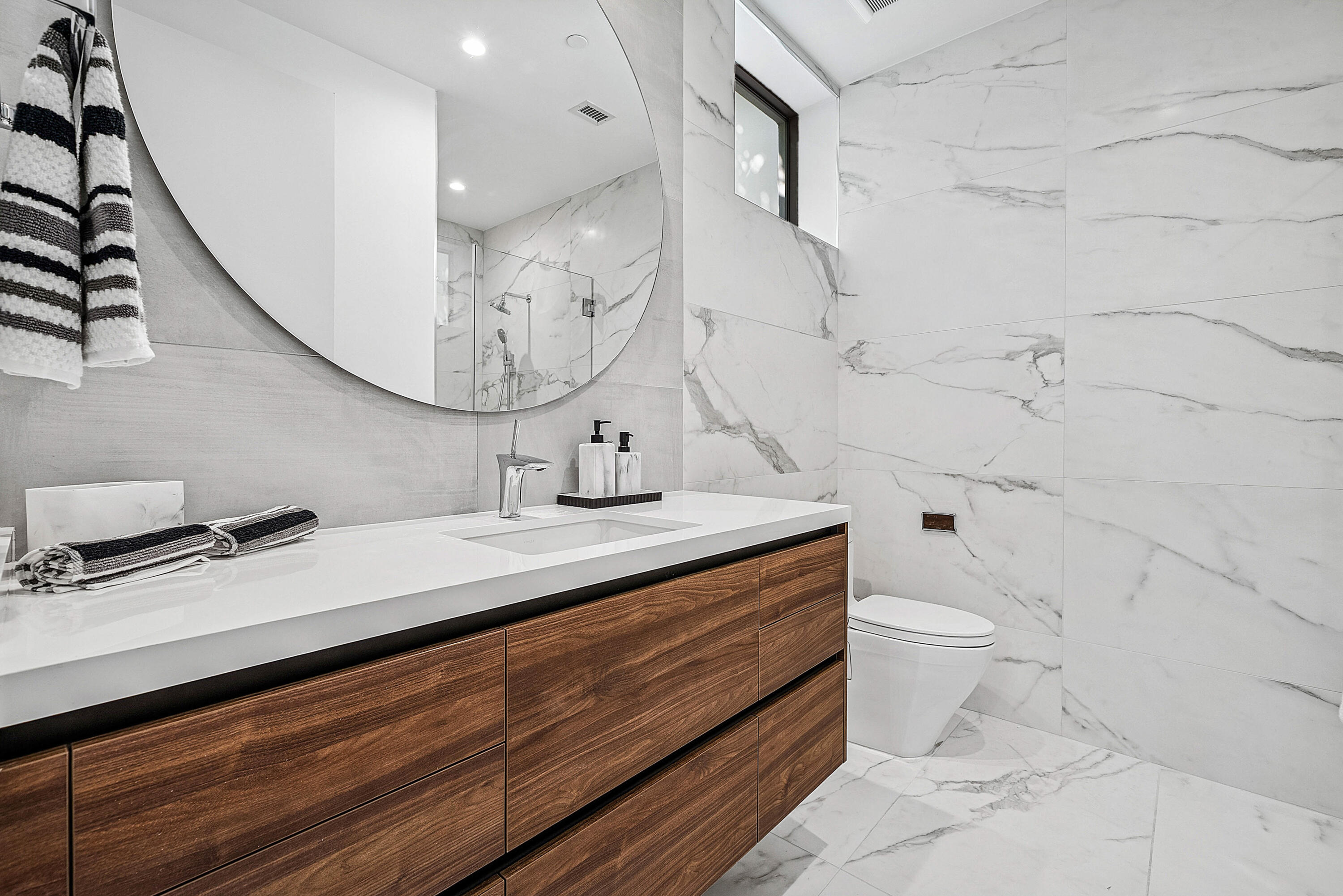 1625 S Ocean #10, Delray Beach FL 33483