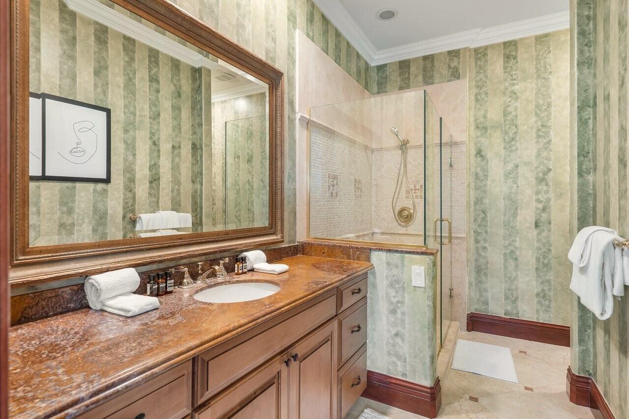 350 E Ocean, Lantana FL 33462