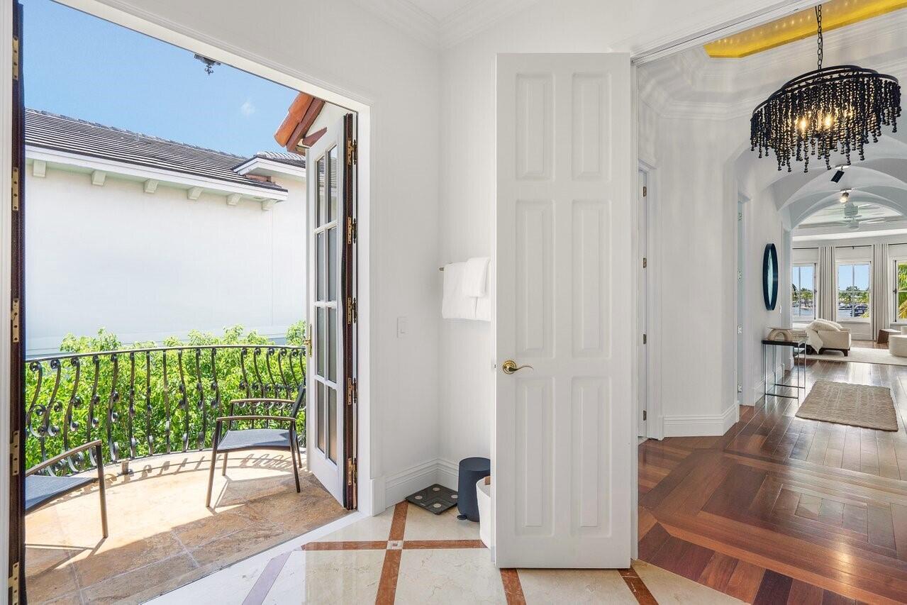 350 E Ocean, Lantana FL 33462