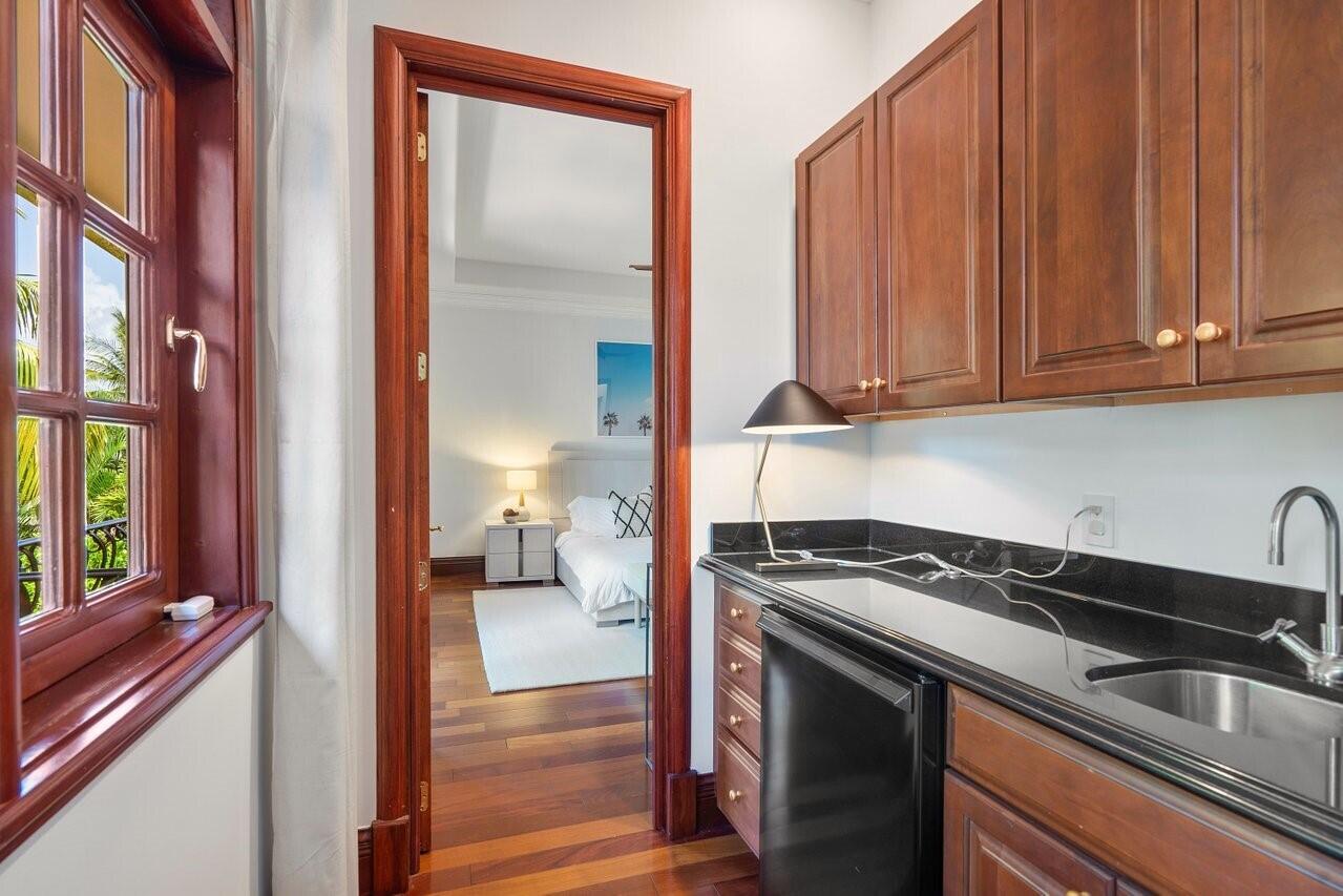 350 E Ocean, Lantana FL 33462