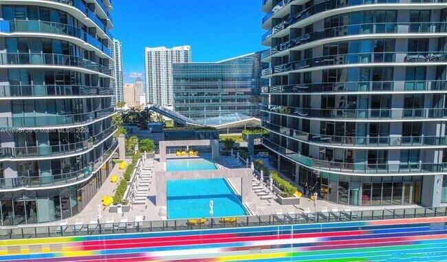 55 SW 9th #2508, Miami FL 33130