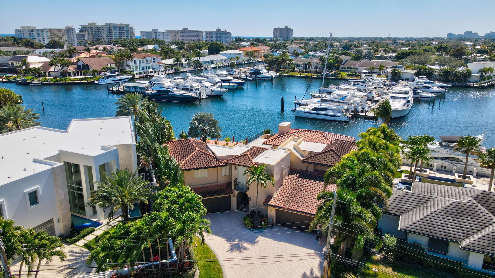 2850 NE 44th, Lighthouse Point FL 33064