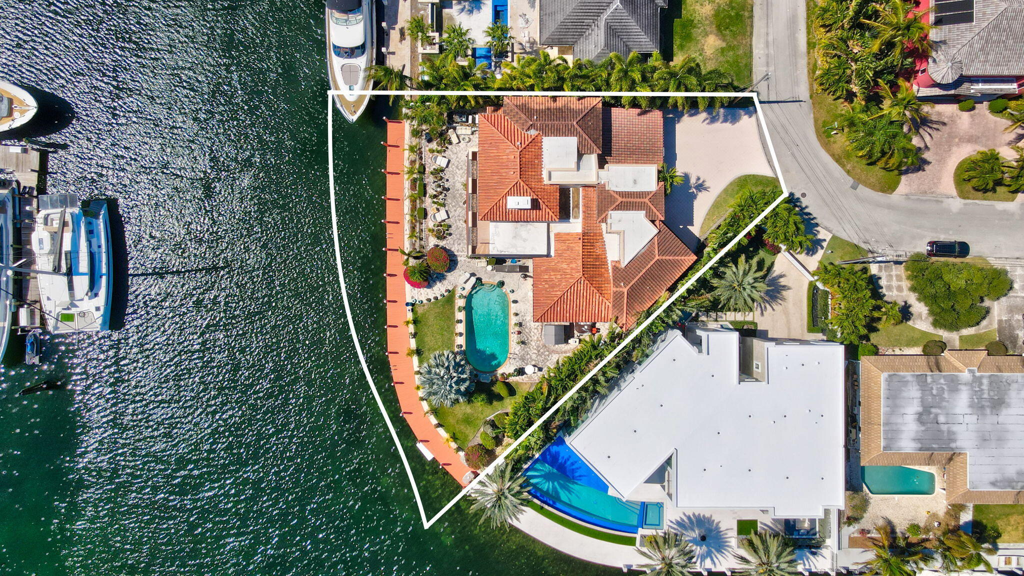 2850 NE 44th, Lighthouse Point FL 33064