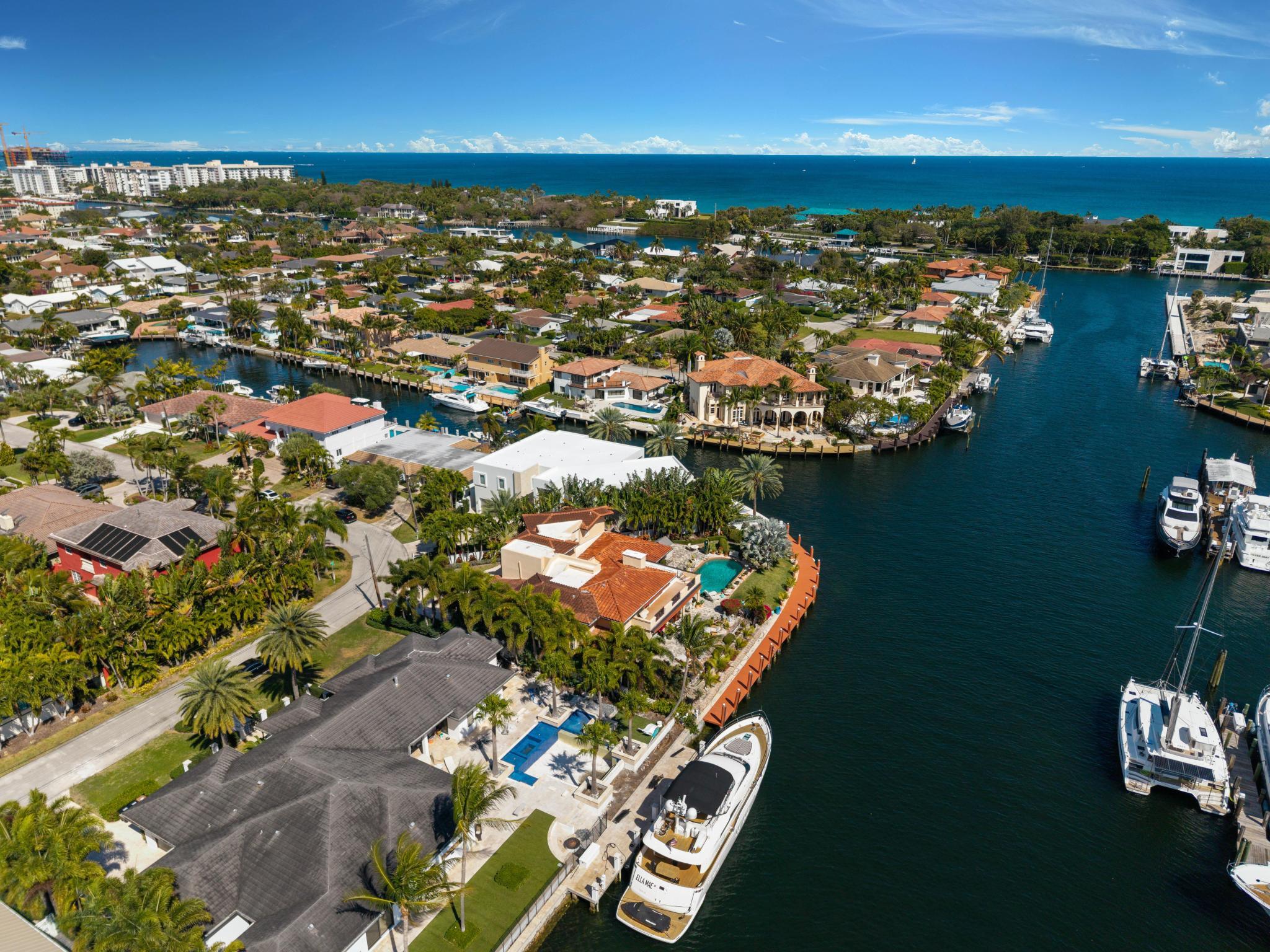 2850 NE 44th, Lighthouse Point FL 33064