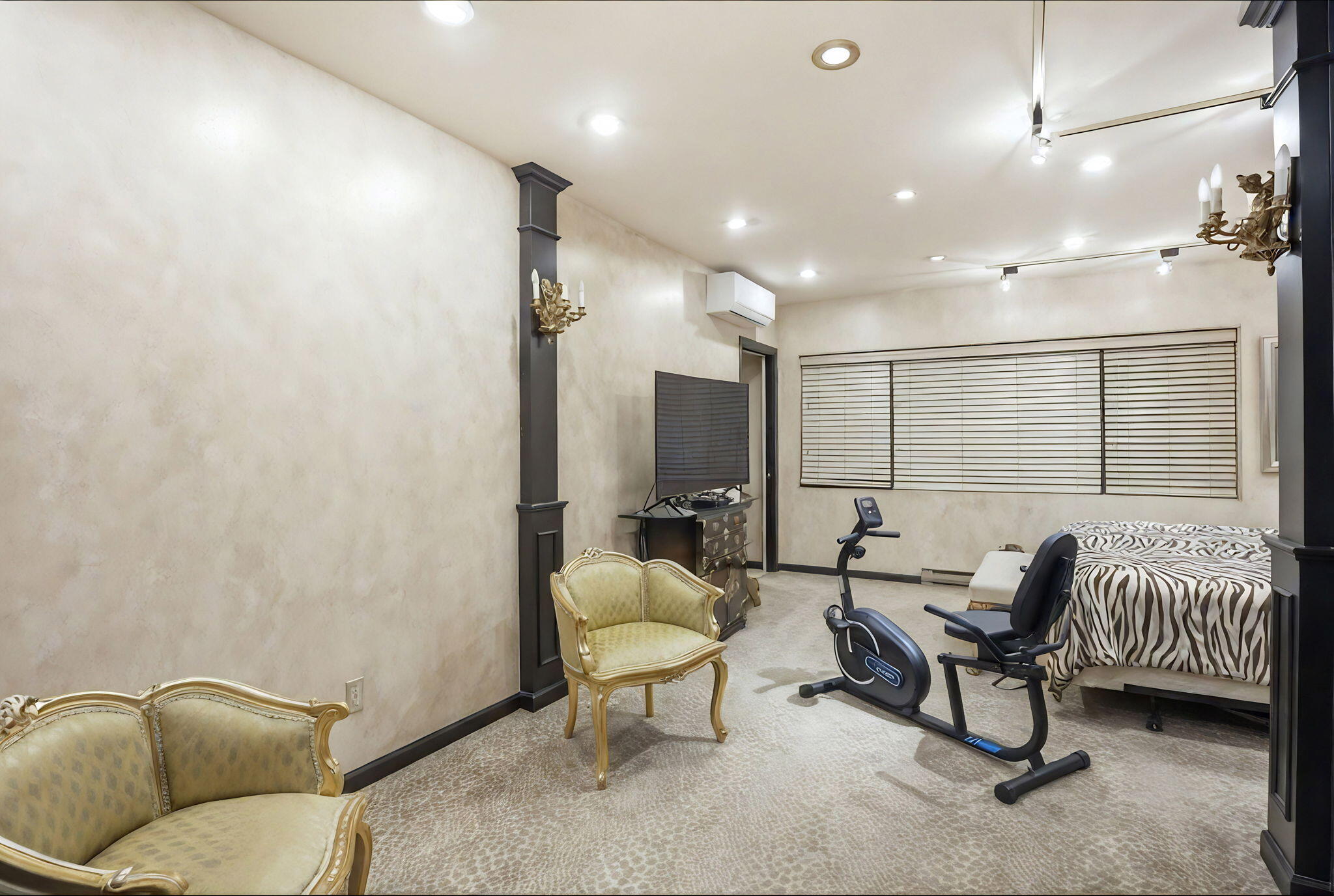 2850 NE 44th, Lighthouse Point FL 33064