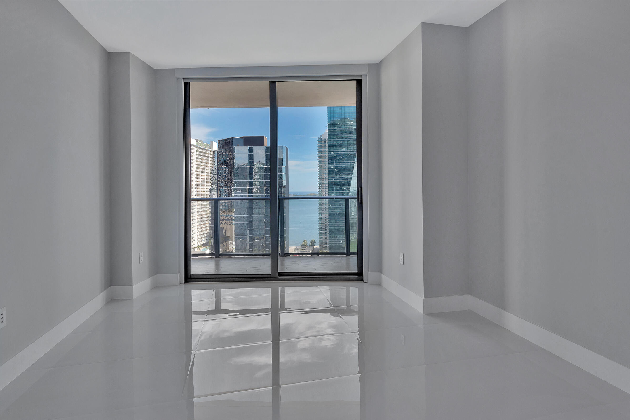 1300 S Miami #2401, Miami FL 33130