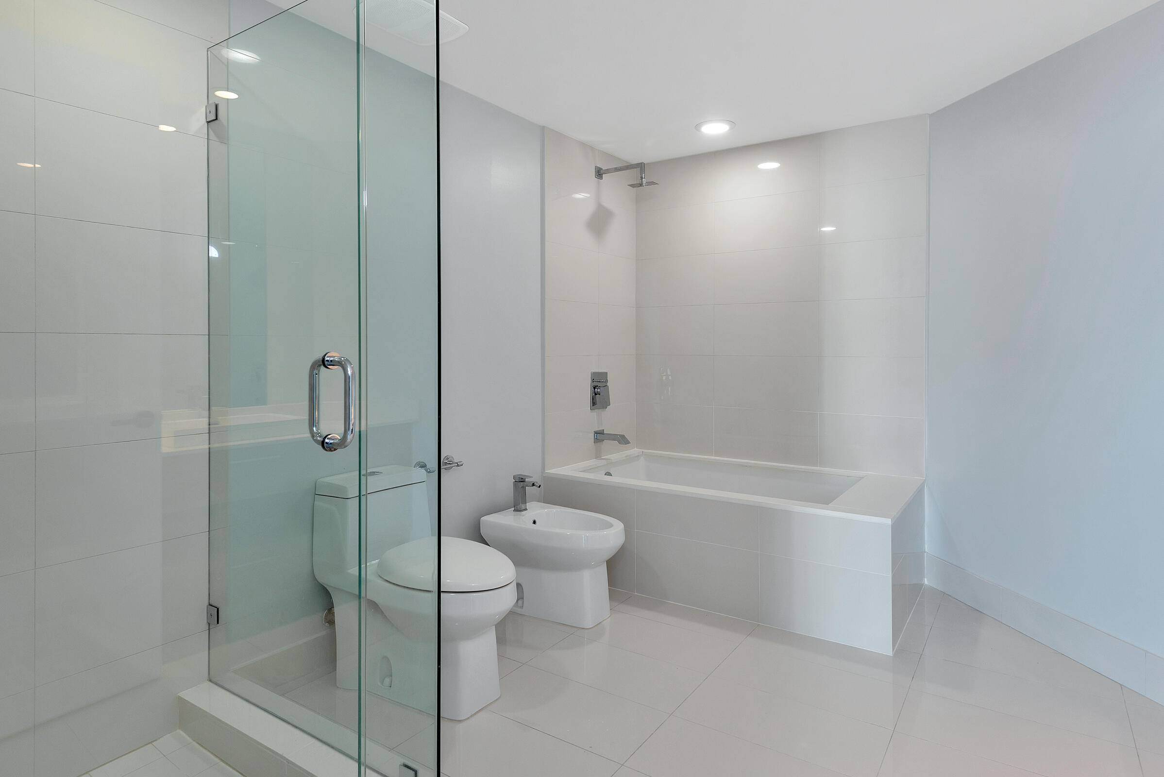 1300 S Miami #2401, Miami FL 33130