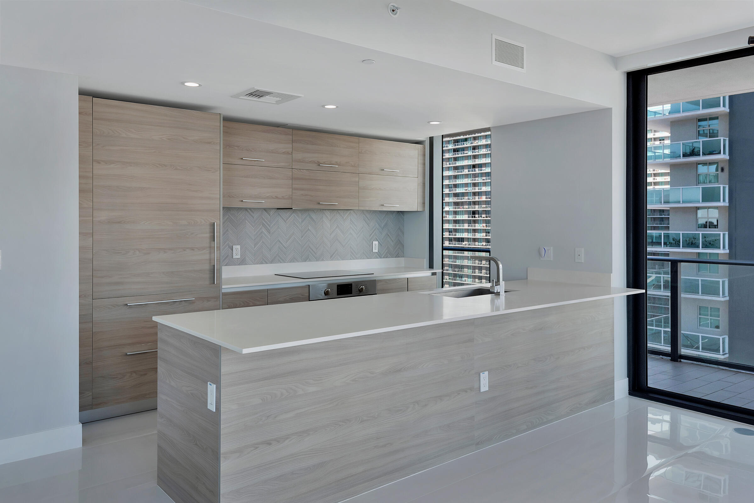 1300 S Miami #2401, Miami FL 33130