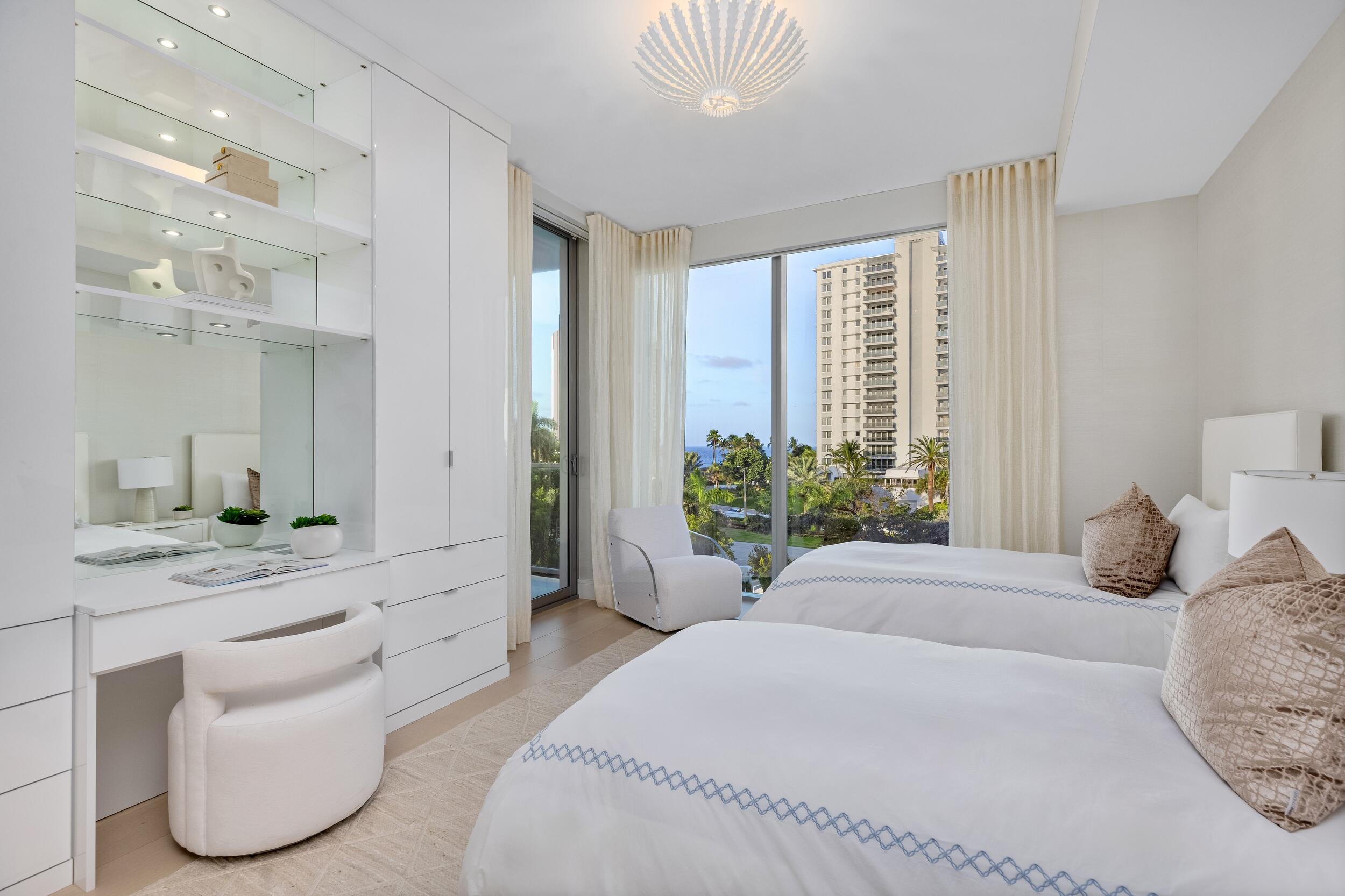 725 S Ocean #402, Boca Raton FL 33432