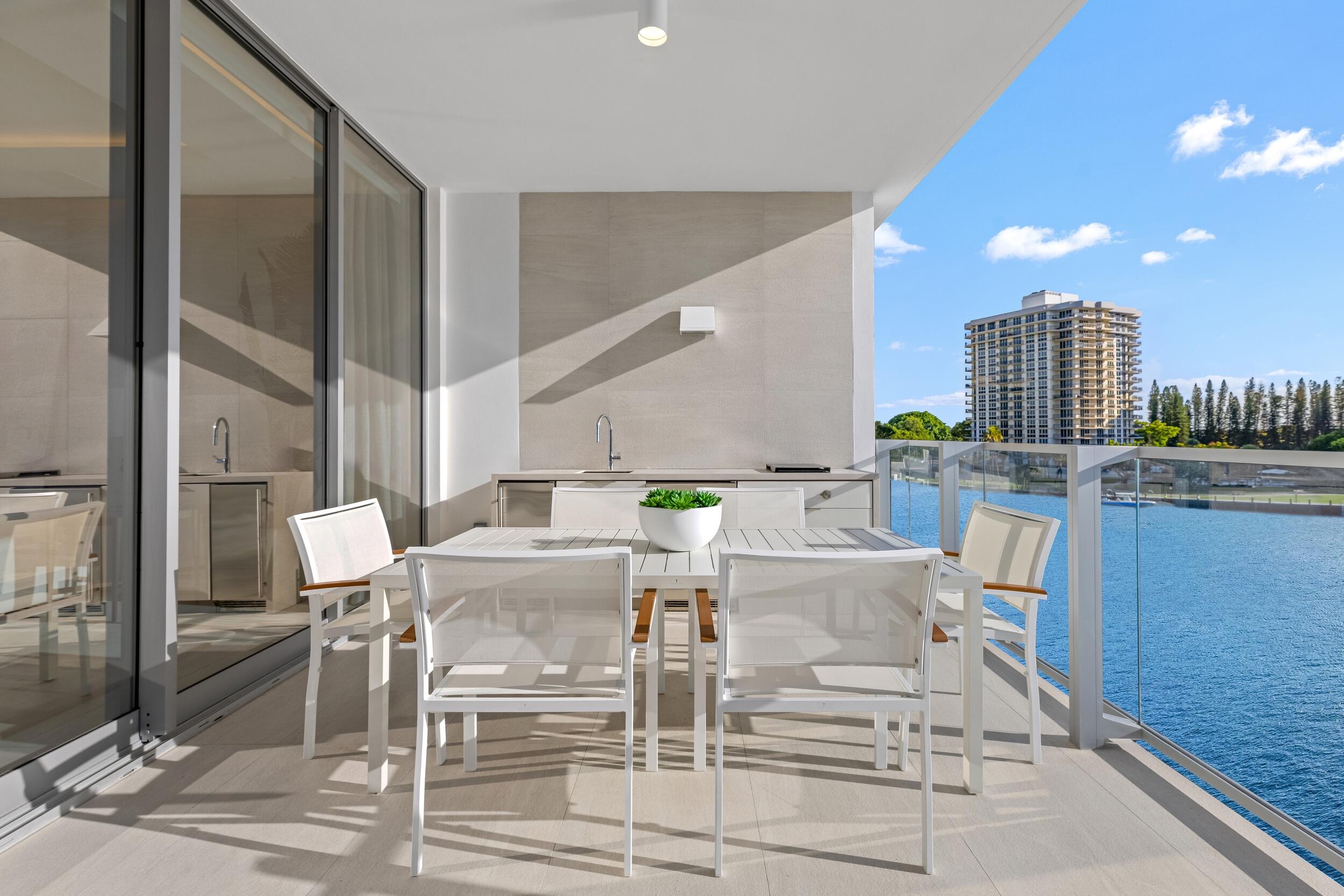 725 S Ocean #402, Boca Raton FL 33432