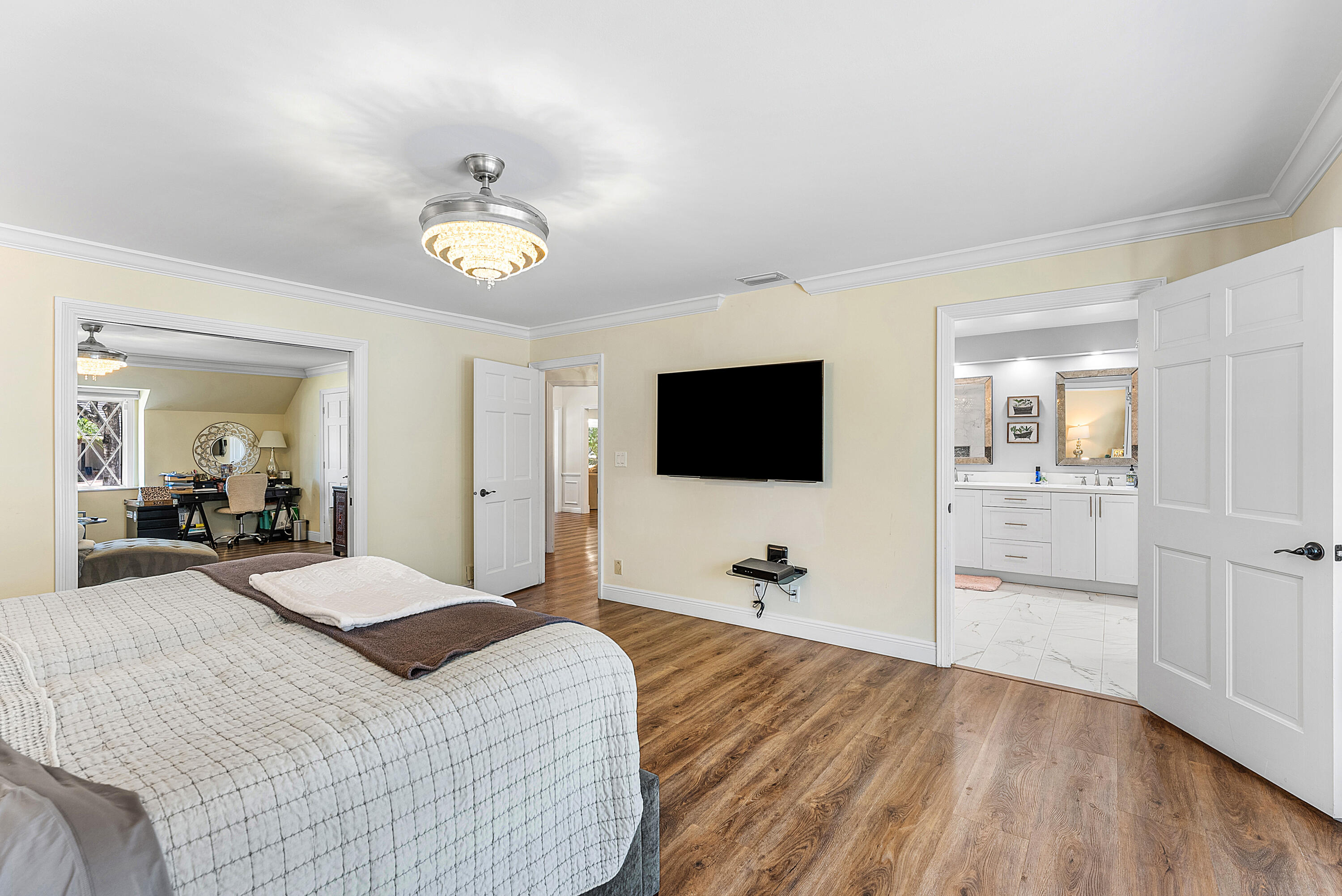 3790 Kings, Boca Raton FL 33434