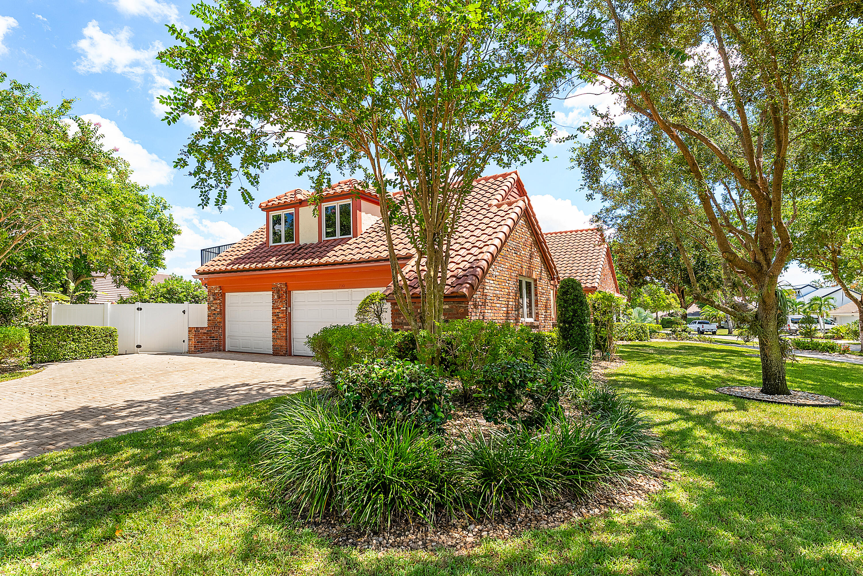 3790 Kings, Boca Raton FL 33434