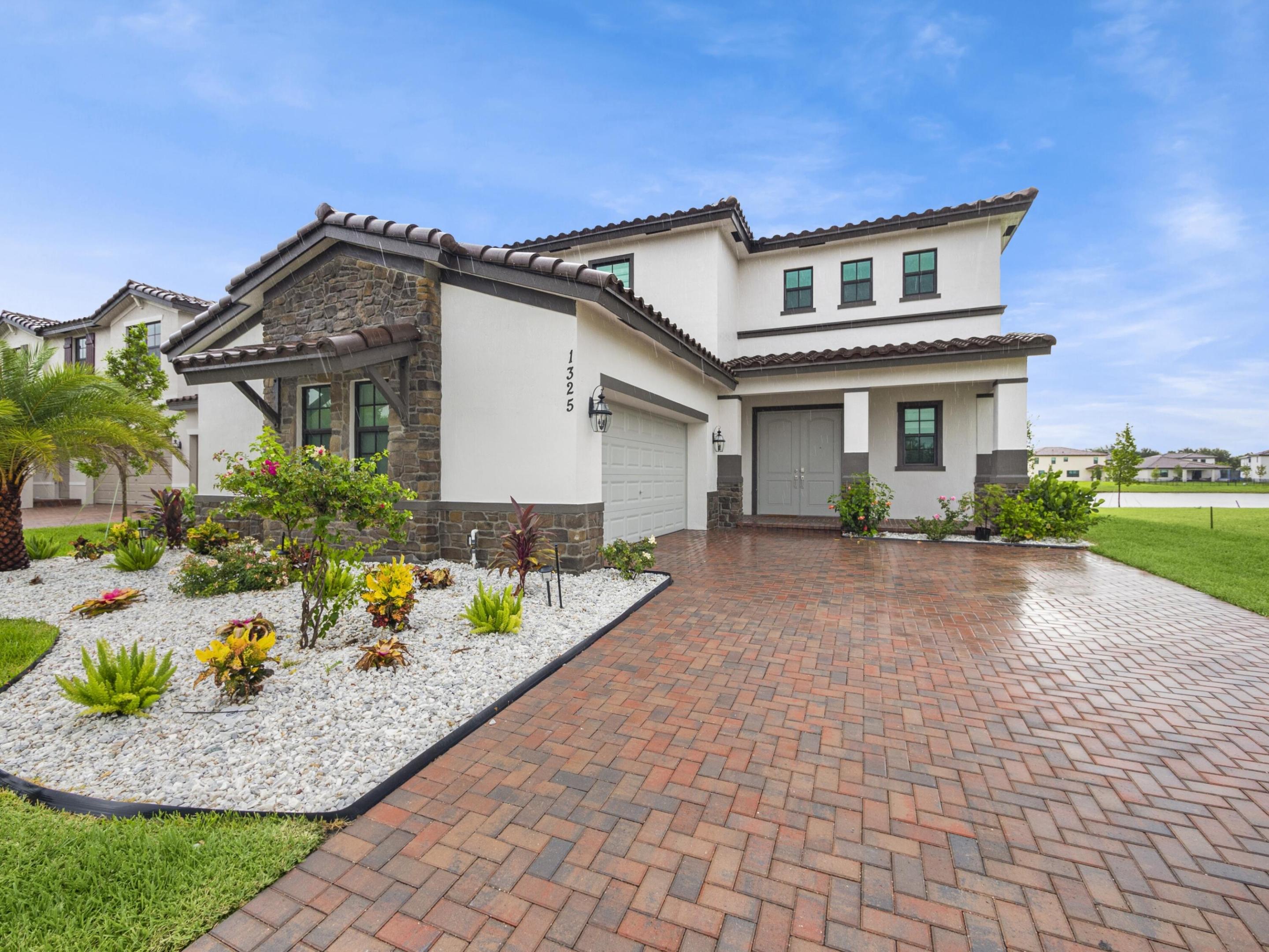 1325 Whitcombe, Royal Palm Beach FL 33411
