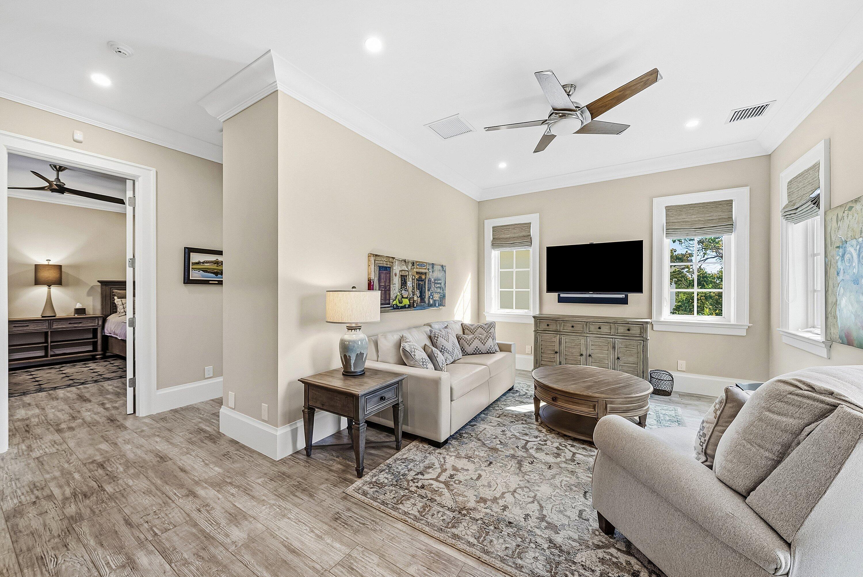 201 NE 3rd, Boca Raton FL 33432