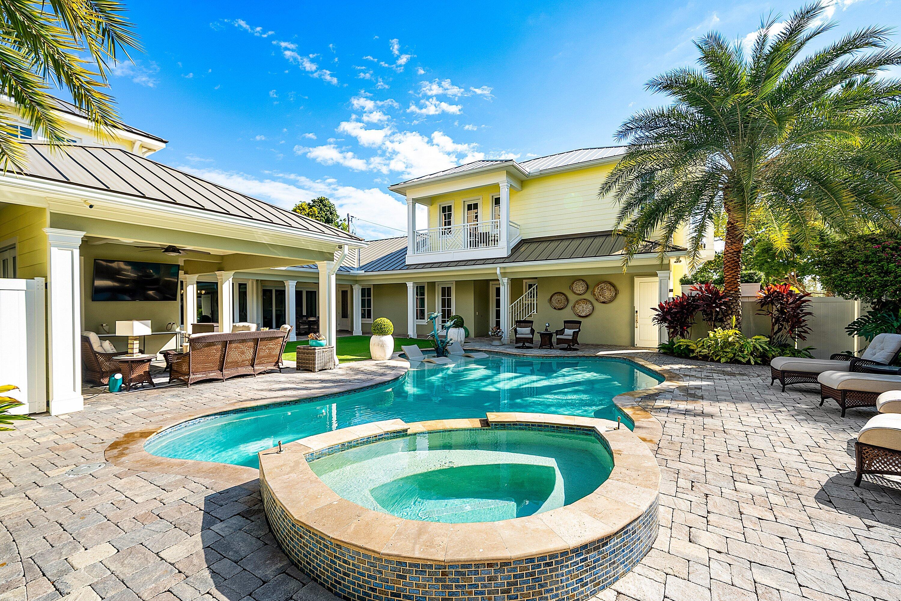 201 NE 3rd, Boca Raton FL 33432