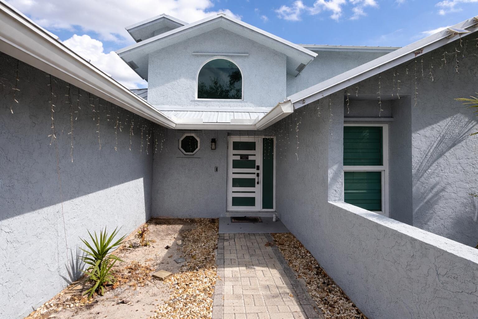 149 Ponce De Leon, Royal Palm Beach FL 33411