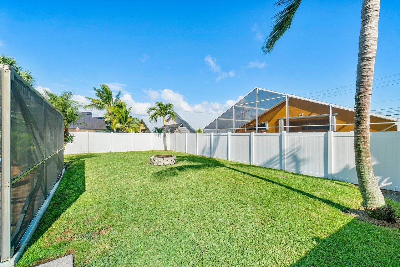6085 Robinson, Jupiter FL 33458