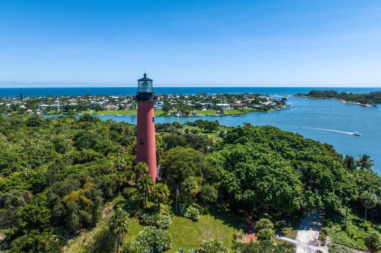 6085 Robinson, Jupiter FL 33458