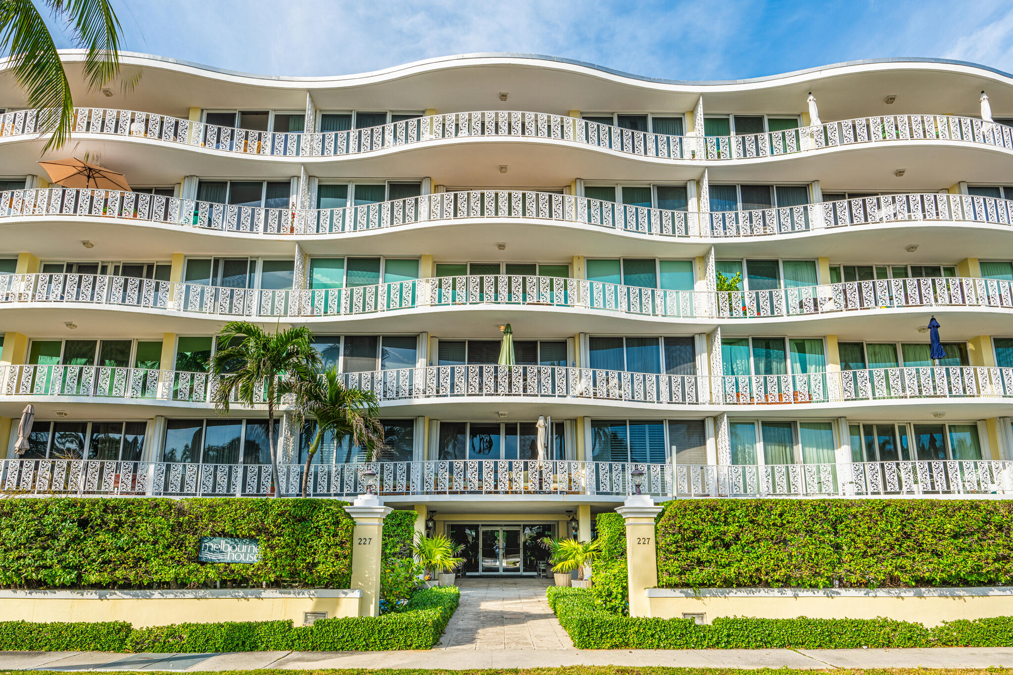 227 Australian #2c, Palm Beach FL 33480