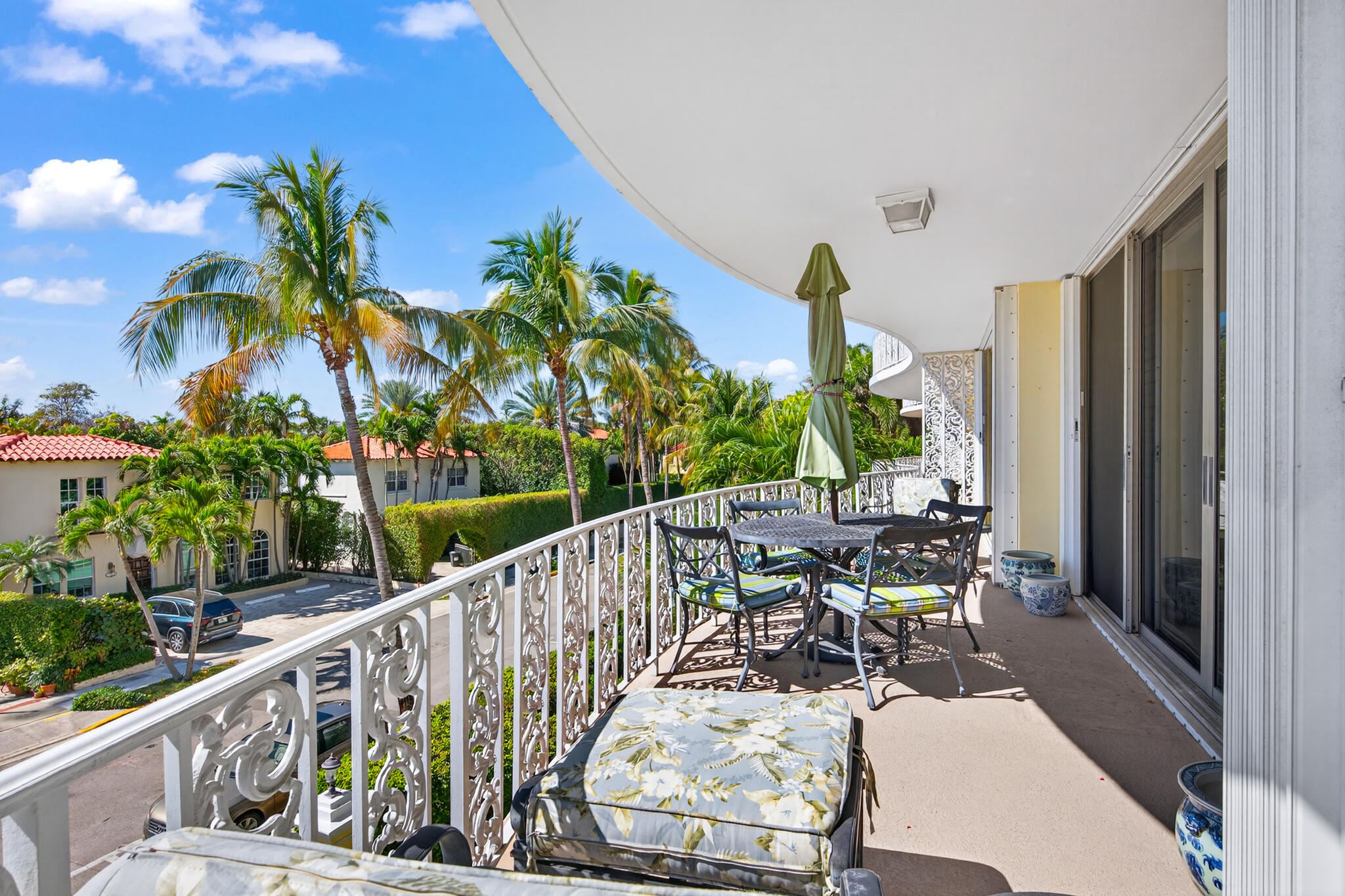 227 Australian #2c, Palm Beach FL 33480