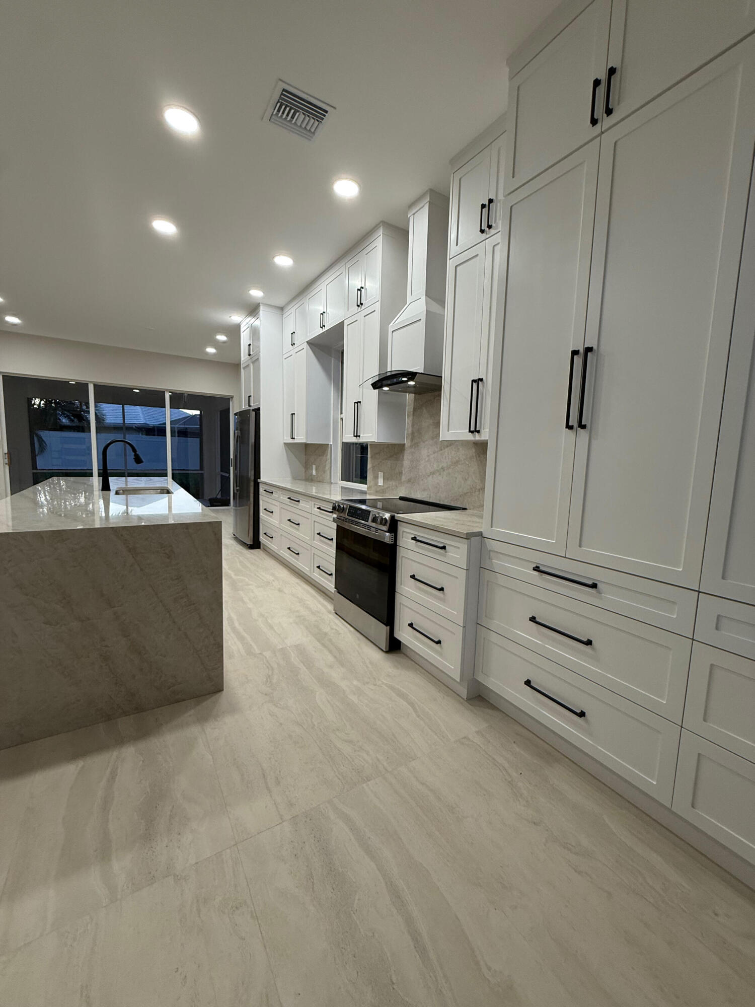 8676 Doverbrook, Palm Beach Gardens FL 33410