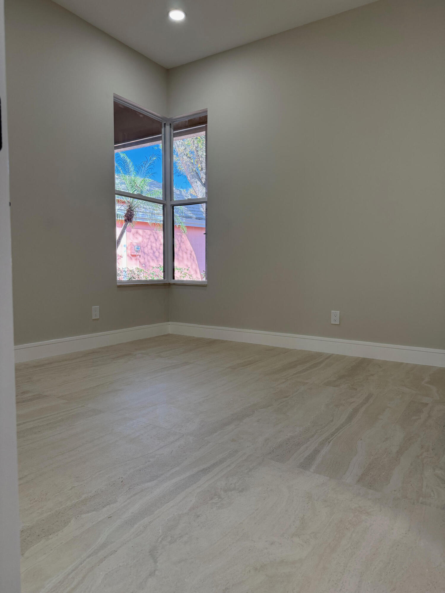 8676 Doverbrook, Palm Beach Gardens FL 33410