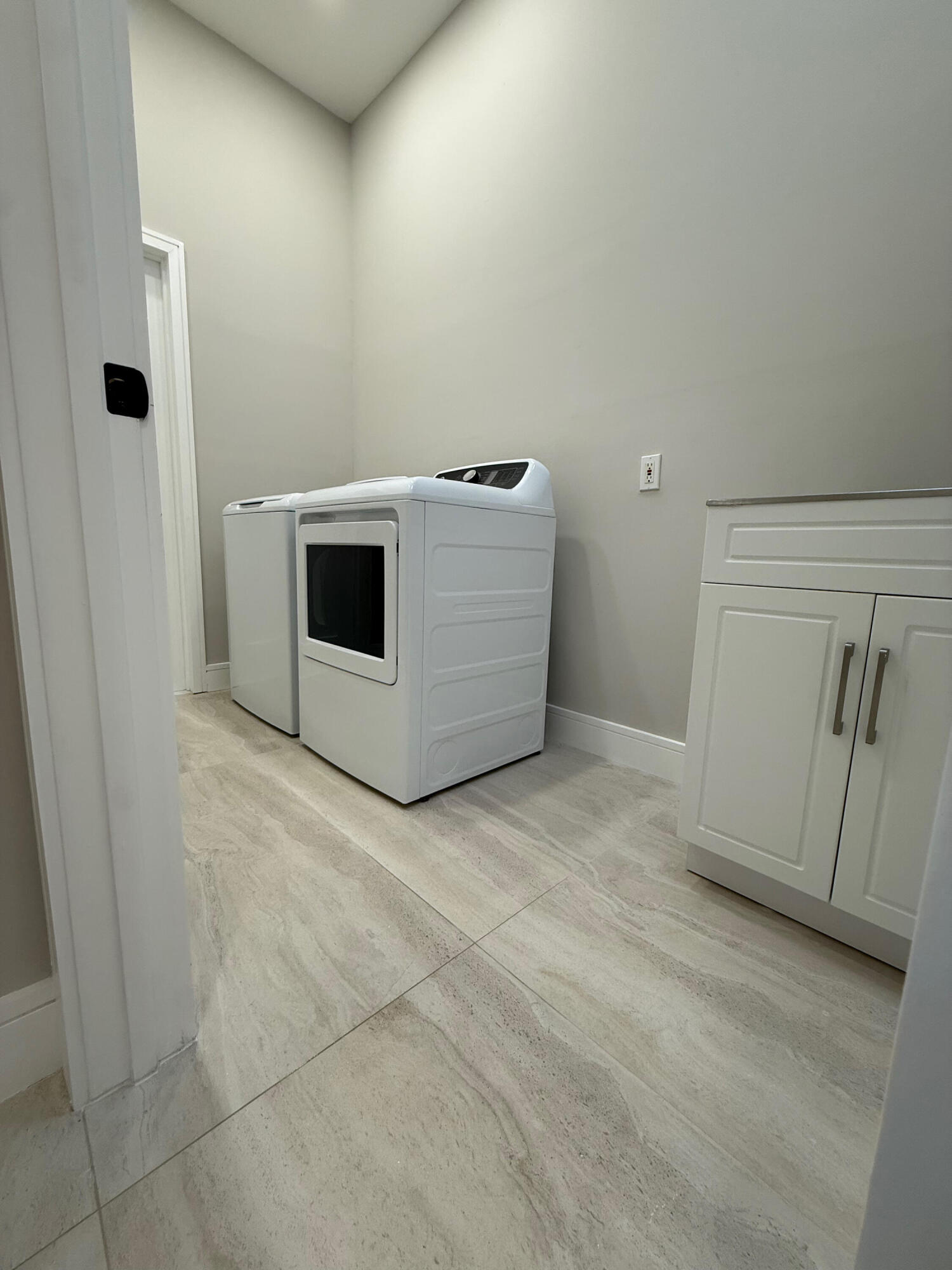 8676 Doverbrook, Palm Beach Gardens FL 33410