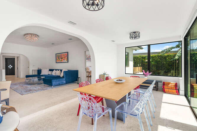 7820 Hawthorne, Miami Beach FL 33141