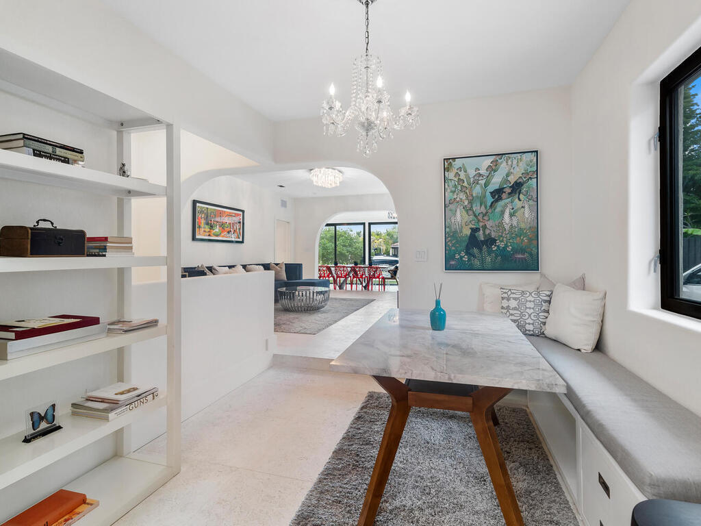 7820 Hawthorne, Miami Beach FL 33141