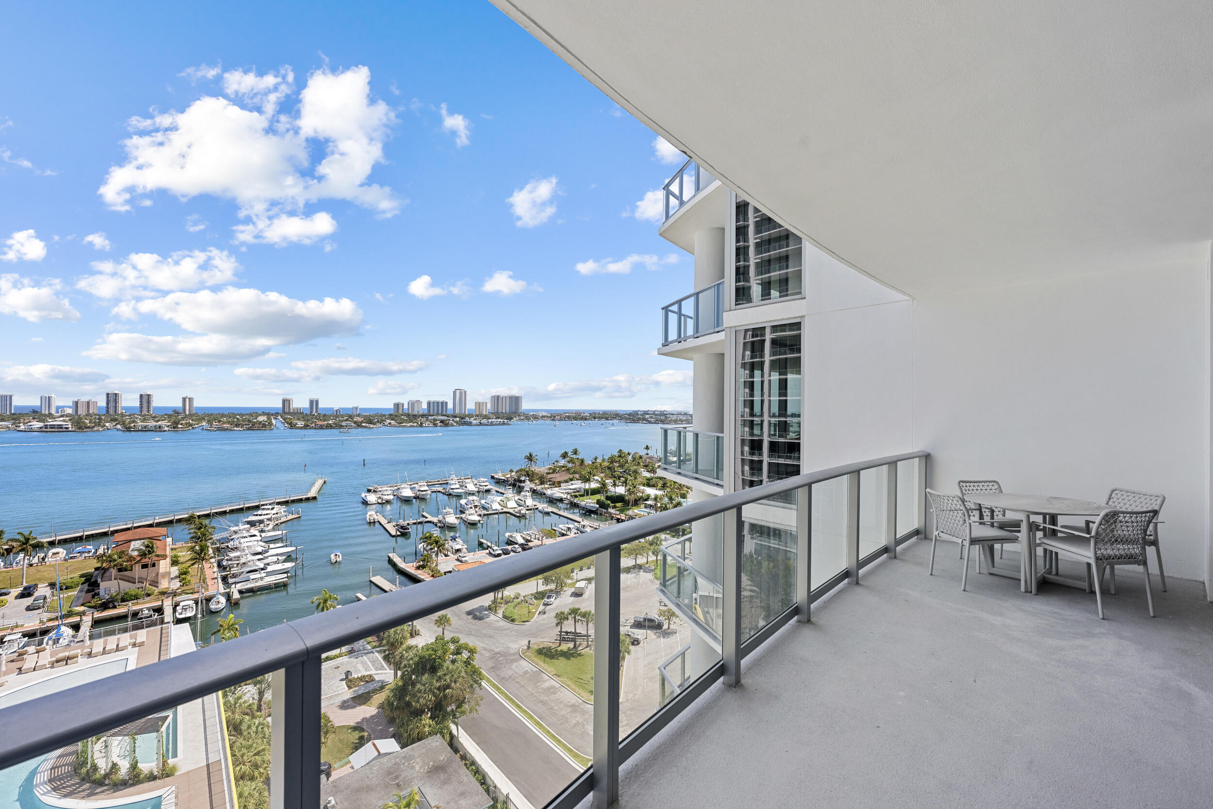 220 Lake Shore #1410, Lake Park FL 33403