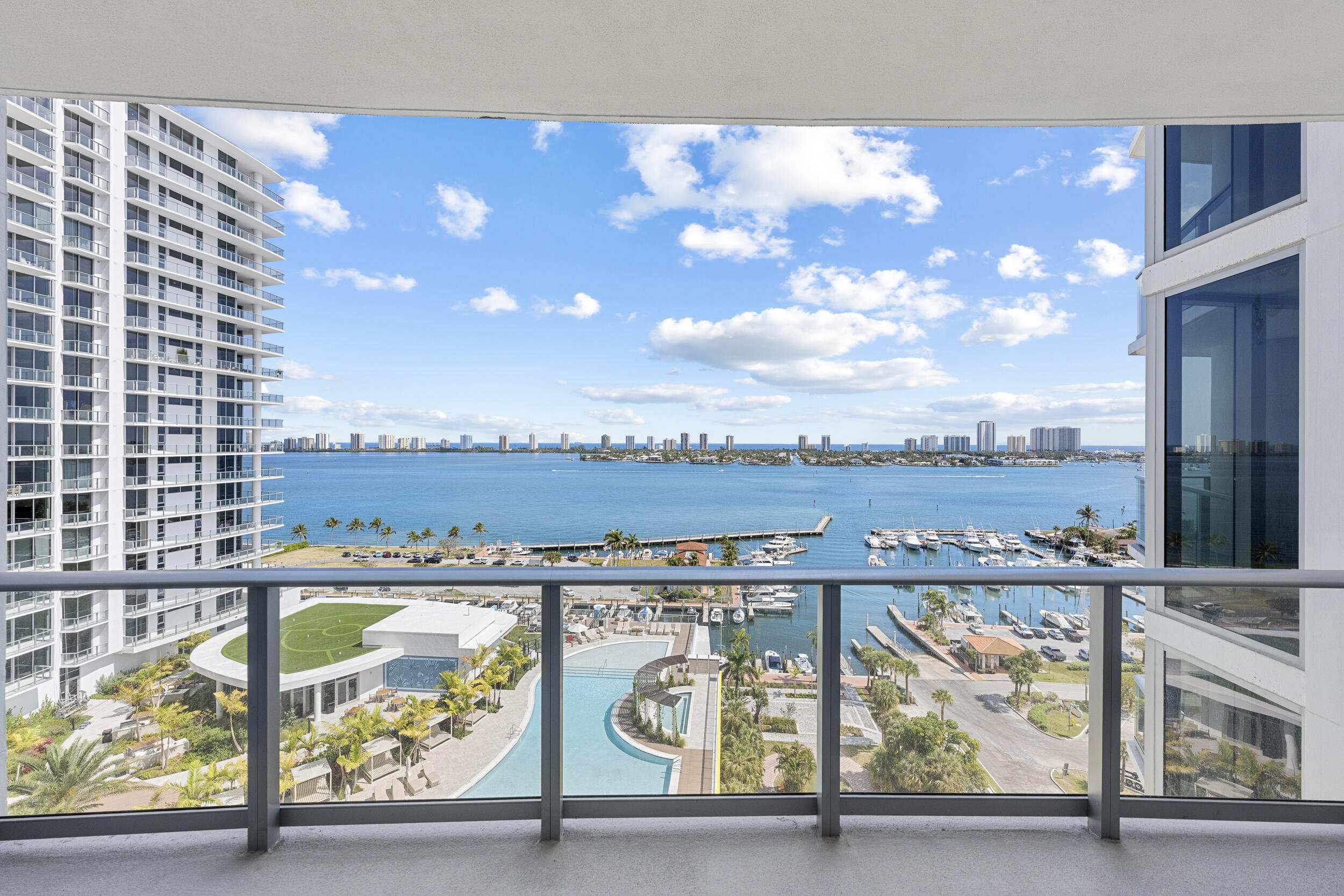 220 Lake Shore #1410, Lake Park FL 33403