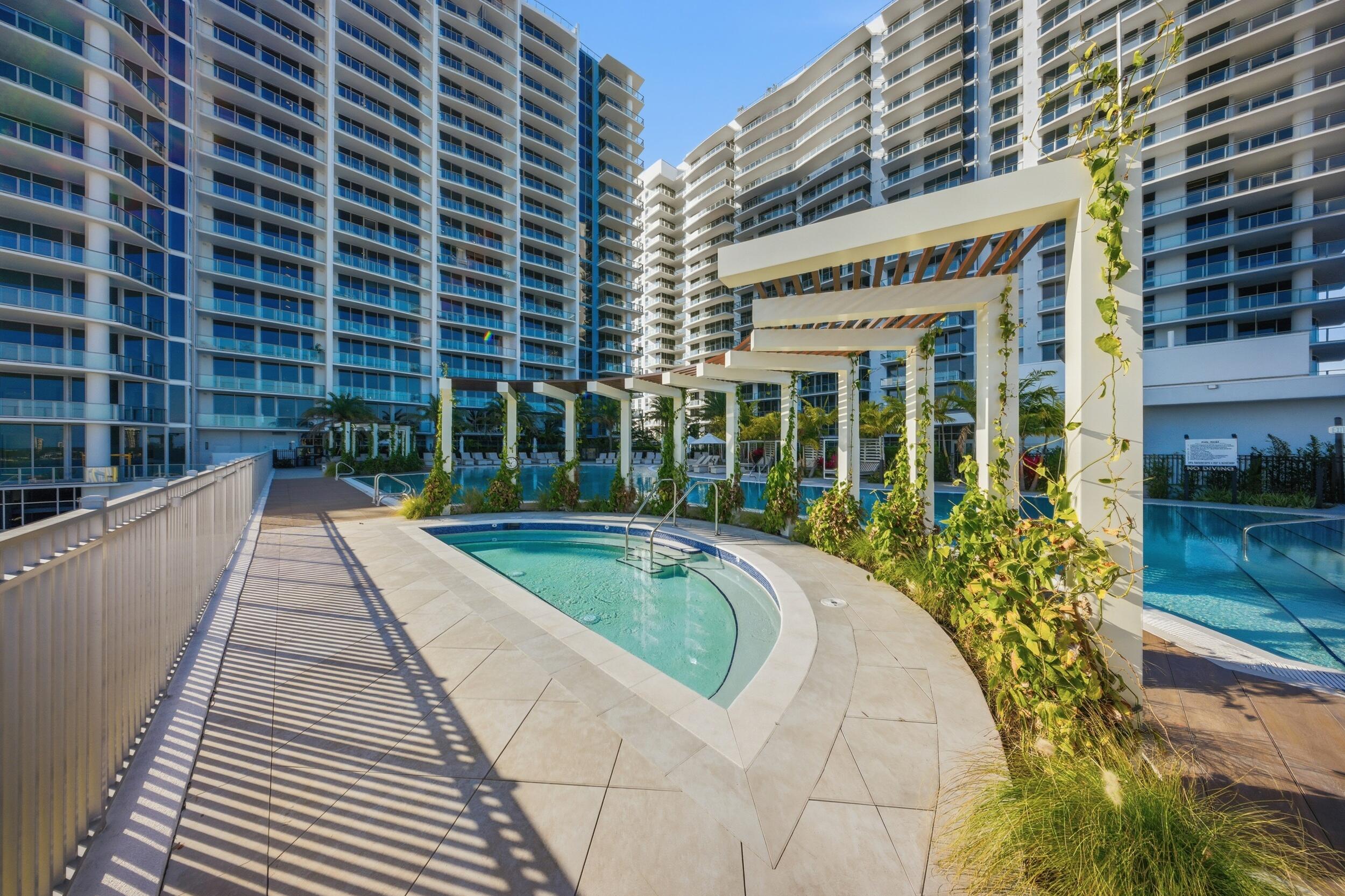 220 Lake Shore #1410, Lake Park FL 33403