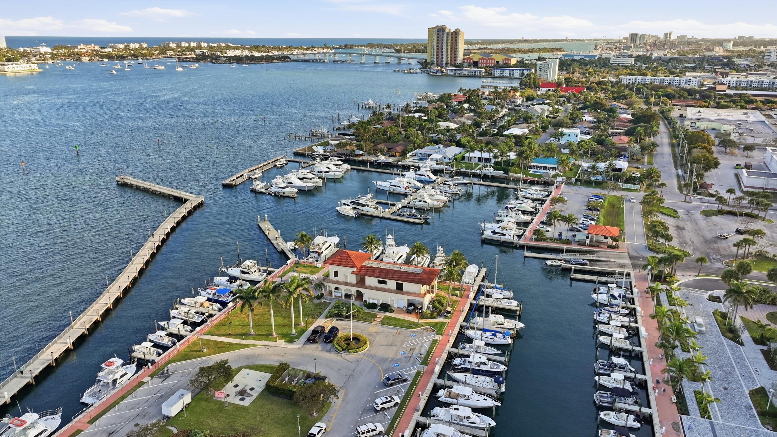 220 Lake Shore #1410, Lake Park FL 33403