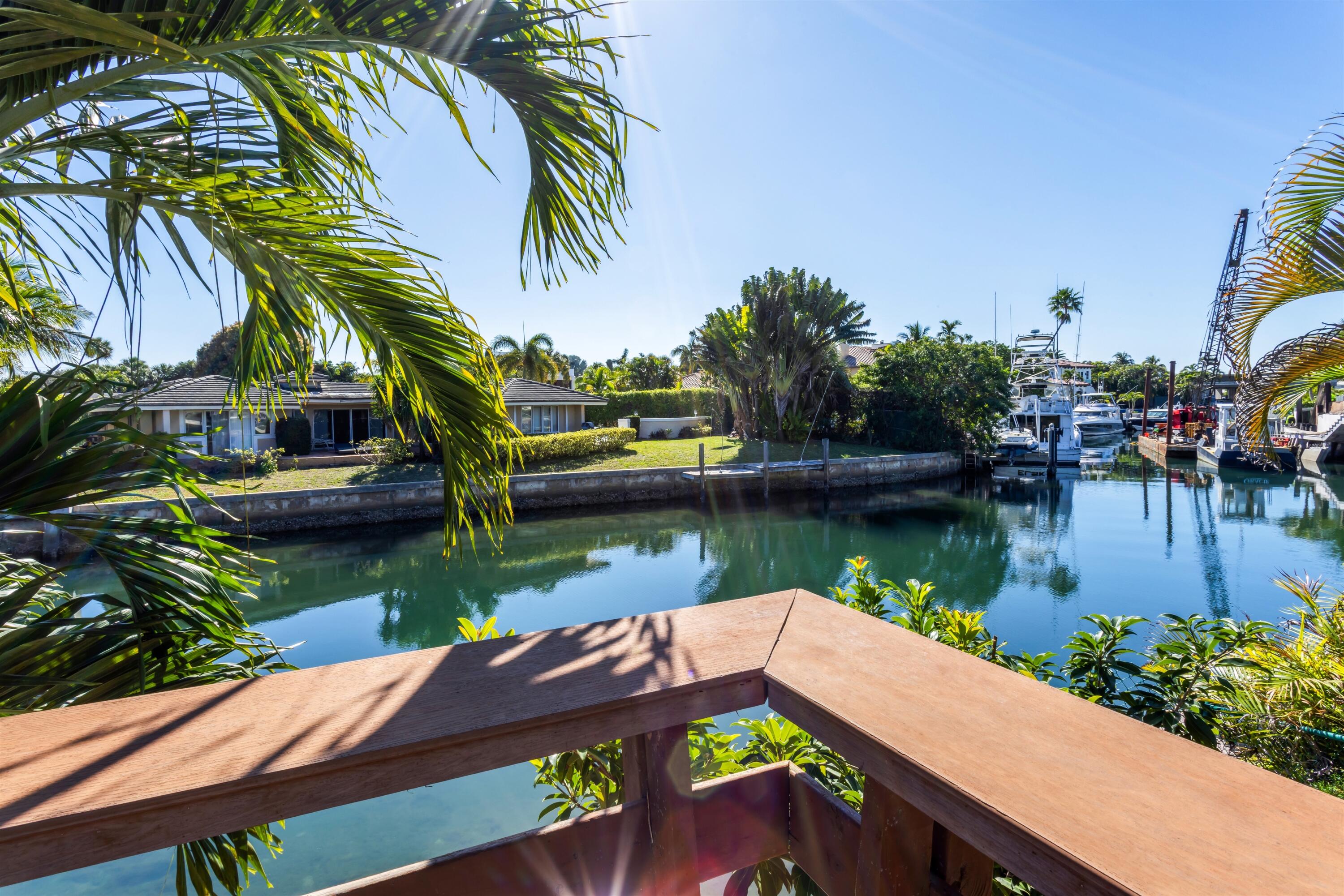 794 Staghorn, Boca Raton FL 33432