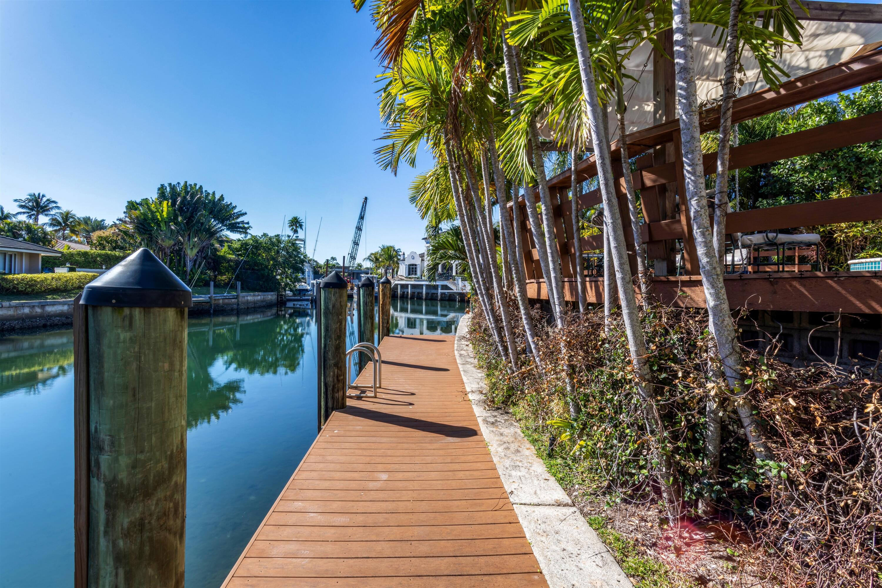 794 Staghorn, Boca Raton FL 33432
