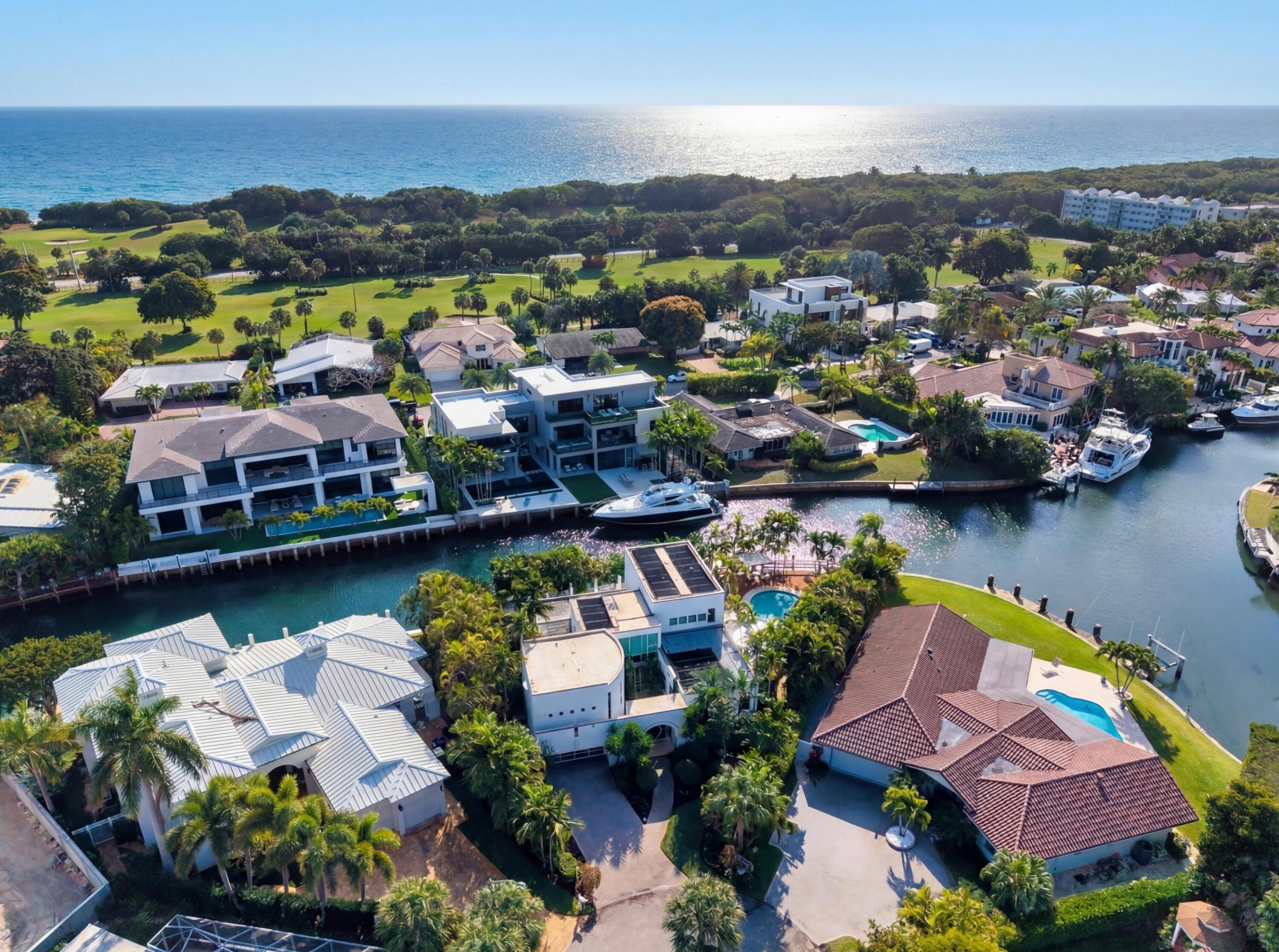 794 Staghorn, Boca Raton FL 33432