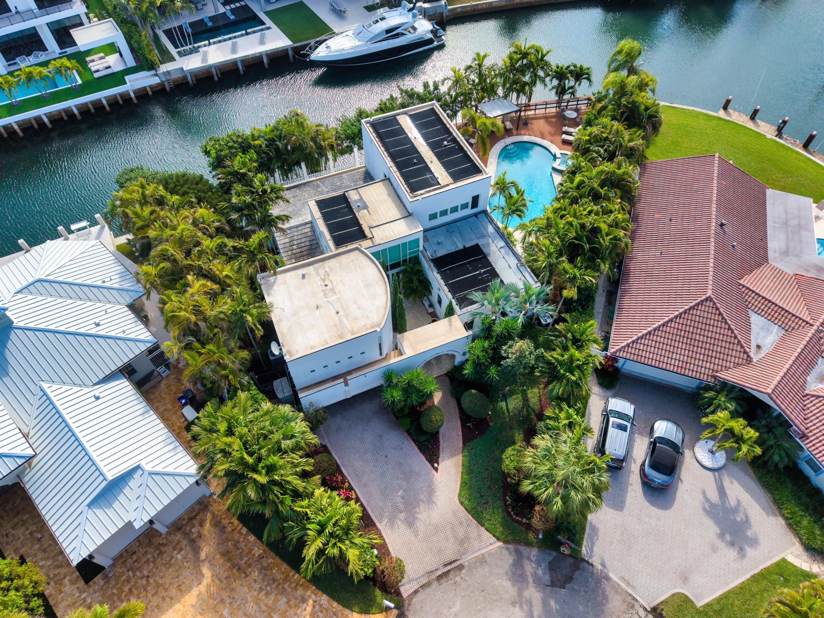 794 Staghorn, Boca Raton FL 33432