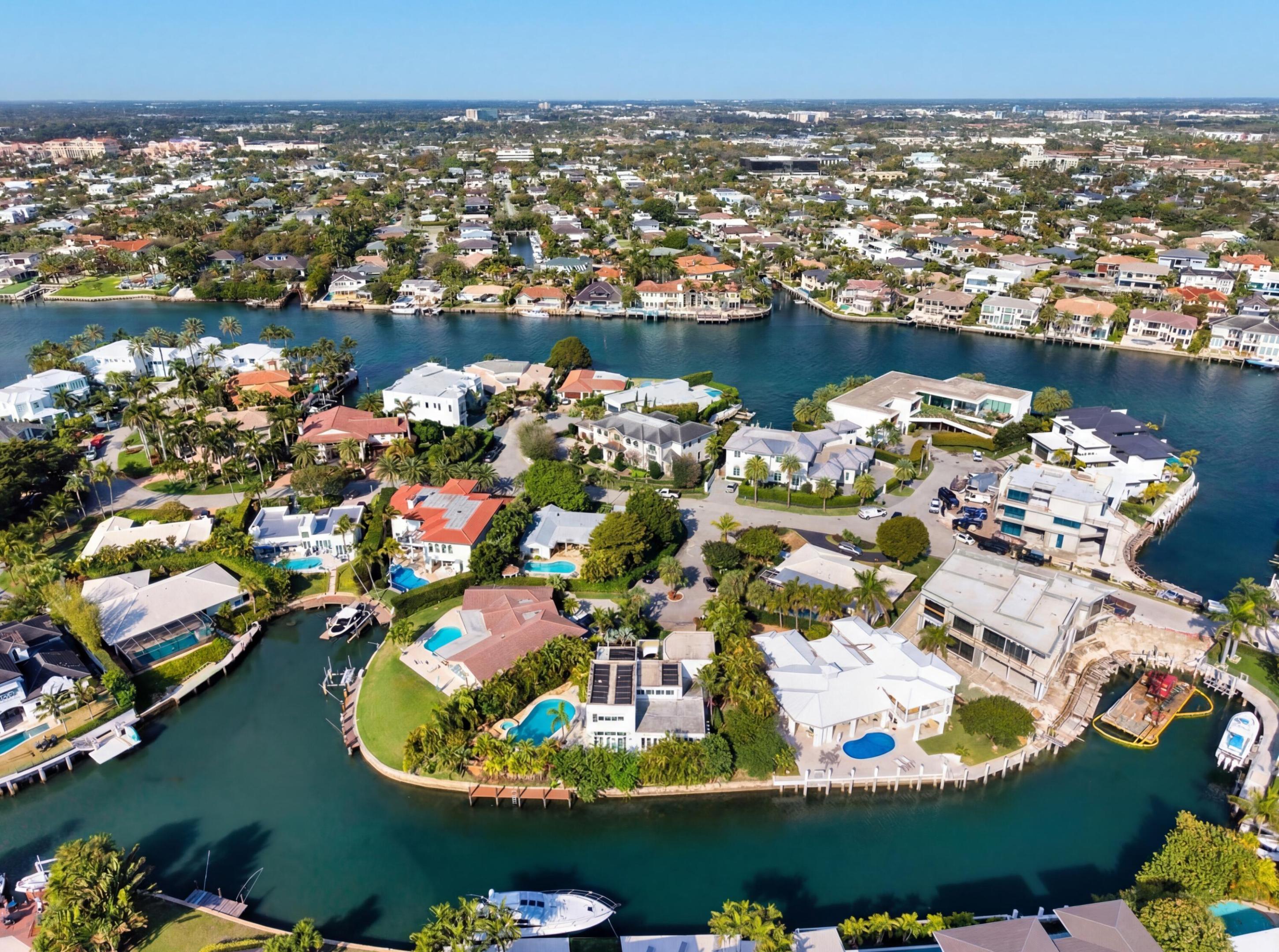 794 Staghorn, Boca Raton FL 33432