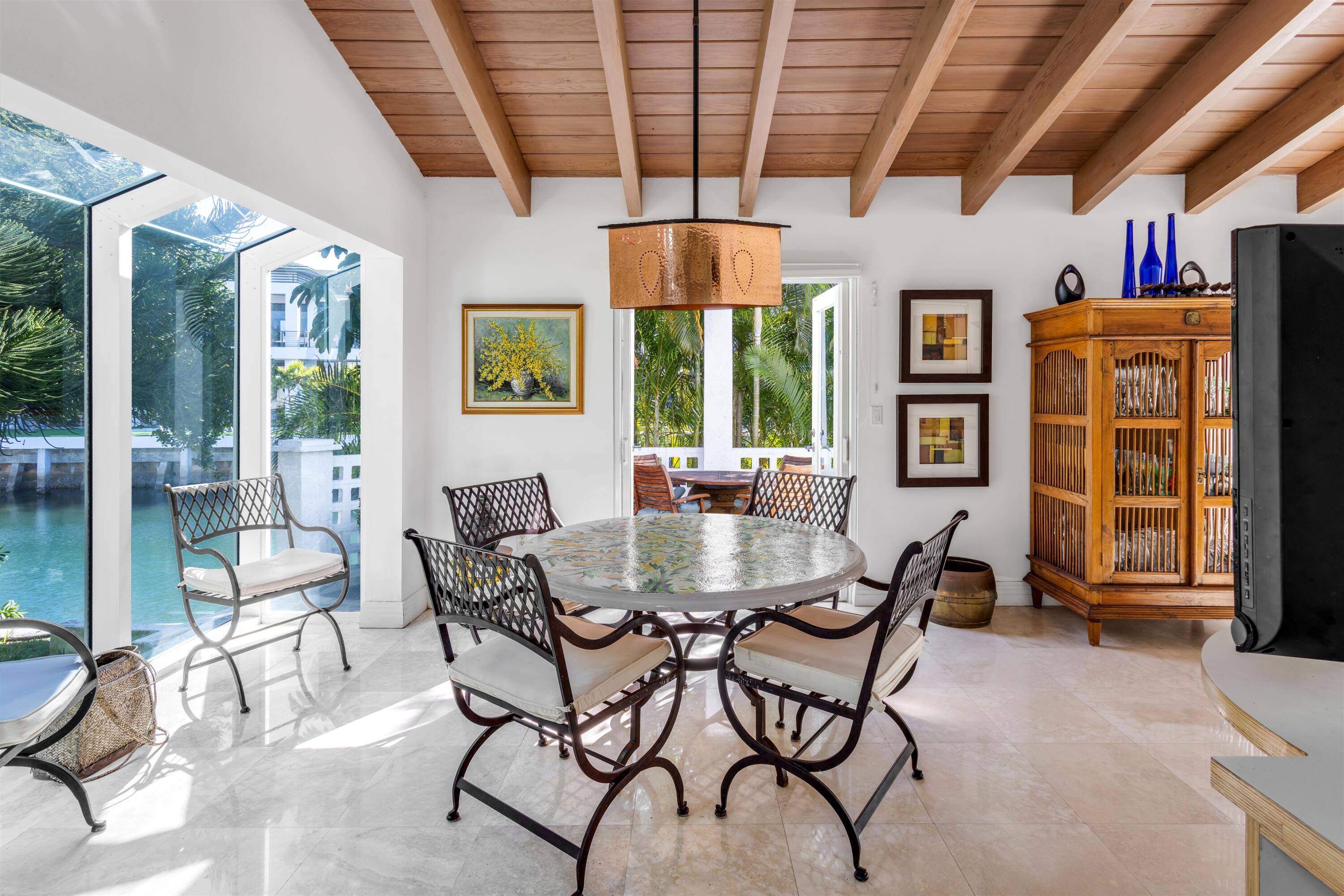 794 Staghorn, Boca Raton FL 33432