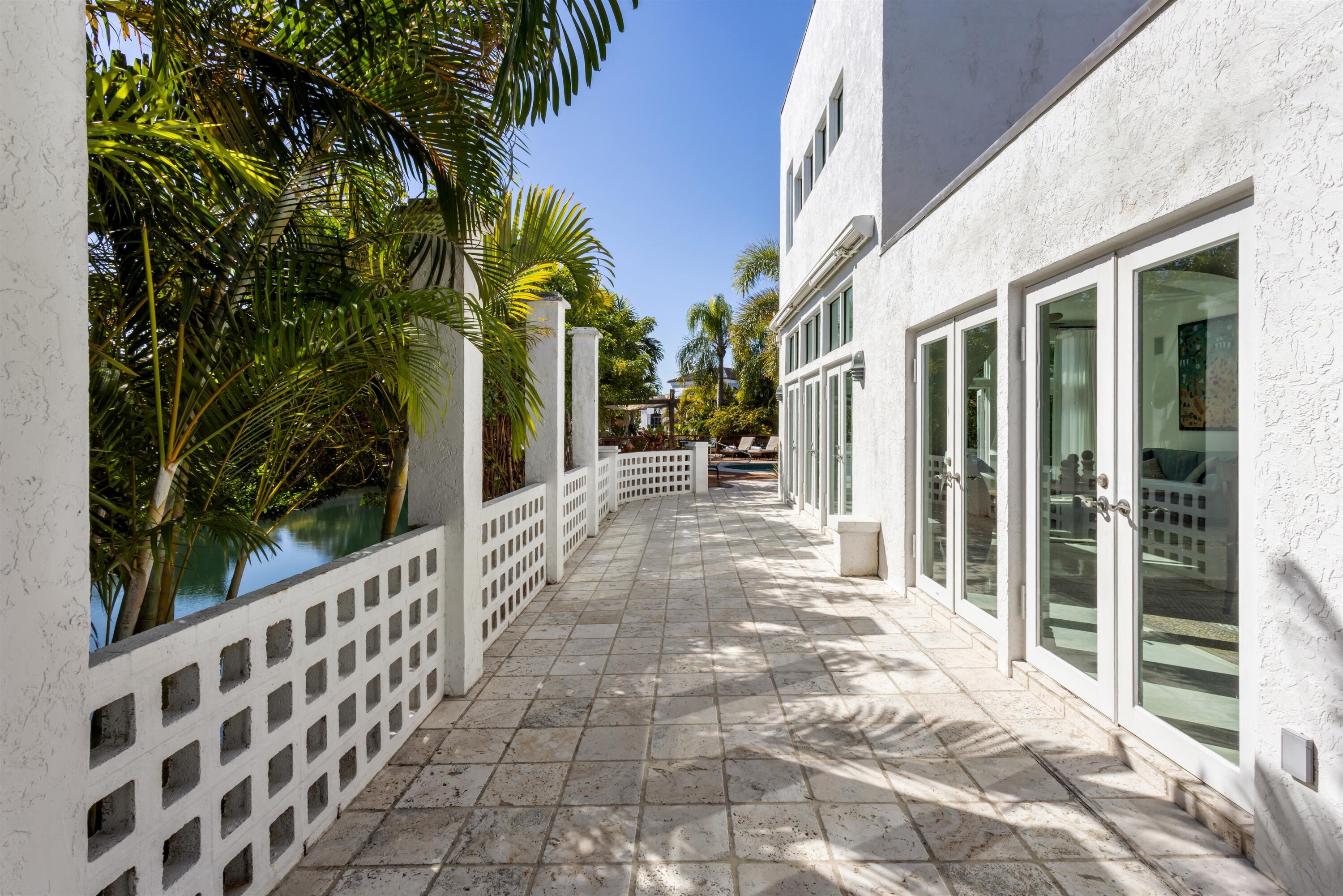 794 Staghorn, Boca Raton FL 33432