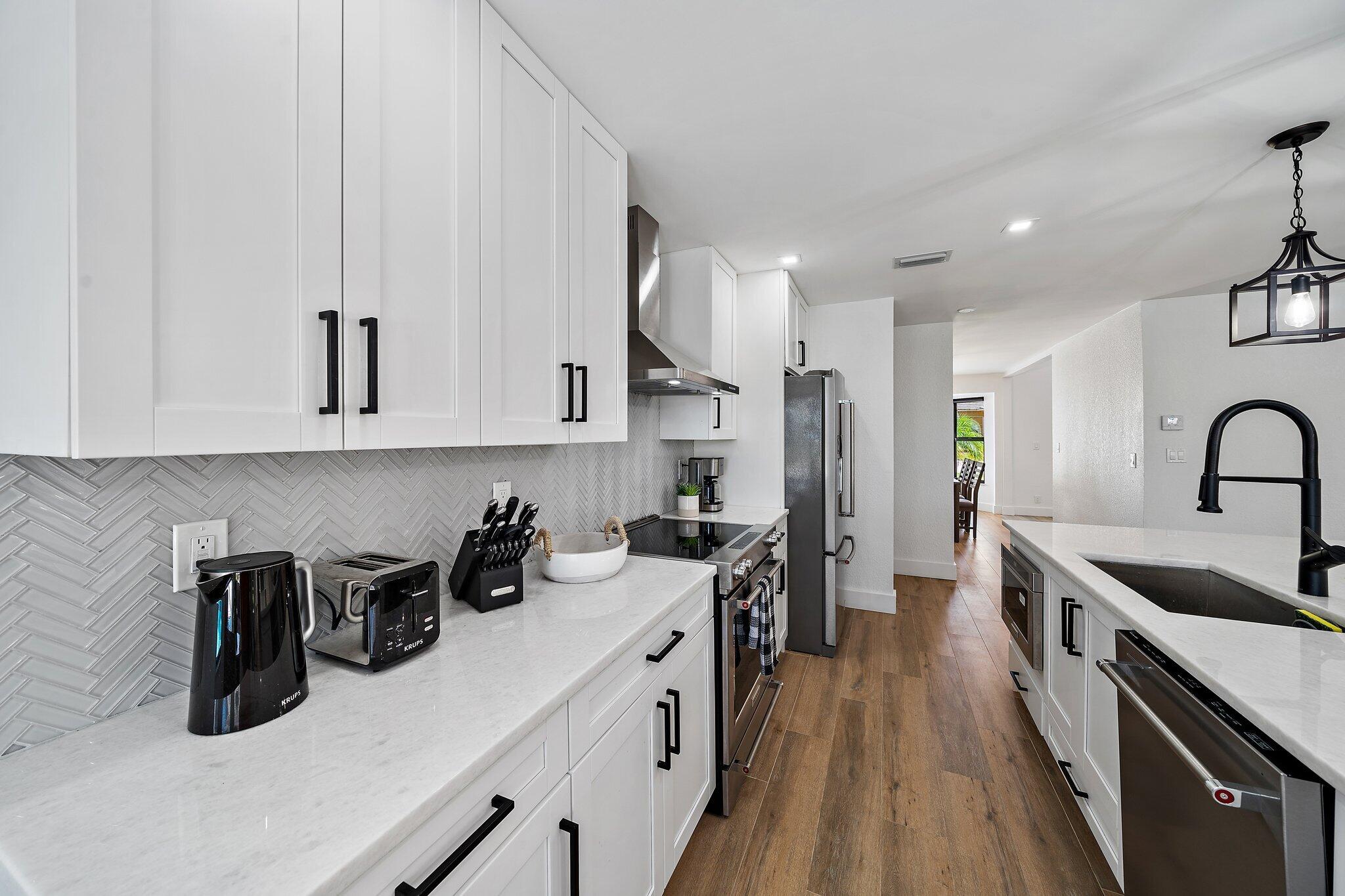 1878 Lynton, Wellington FL 33414