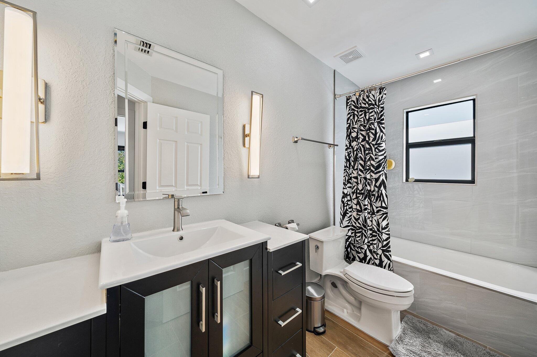 1878 Lynton, Wellington FL 33414