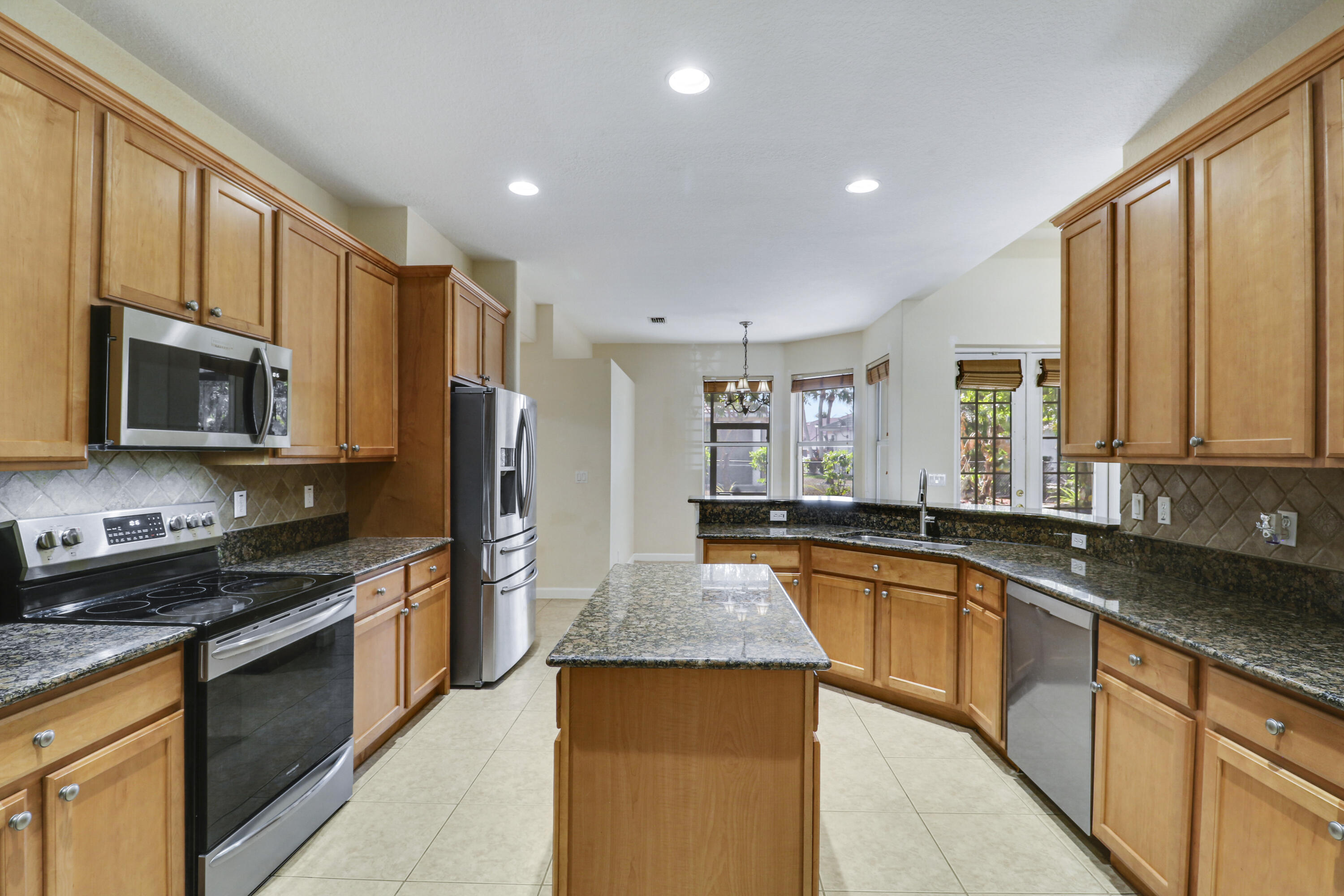 3804 Victoria, West Palm Beach FL 33411
