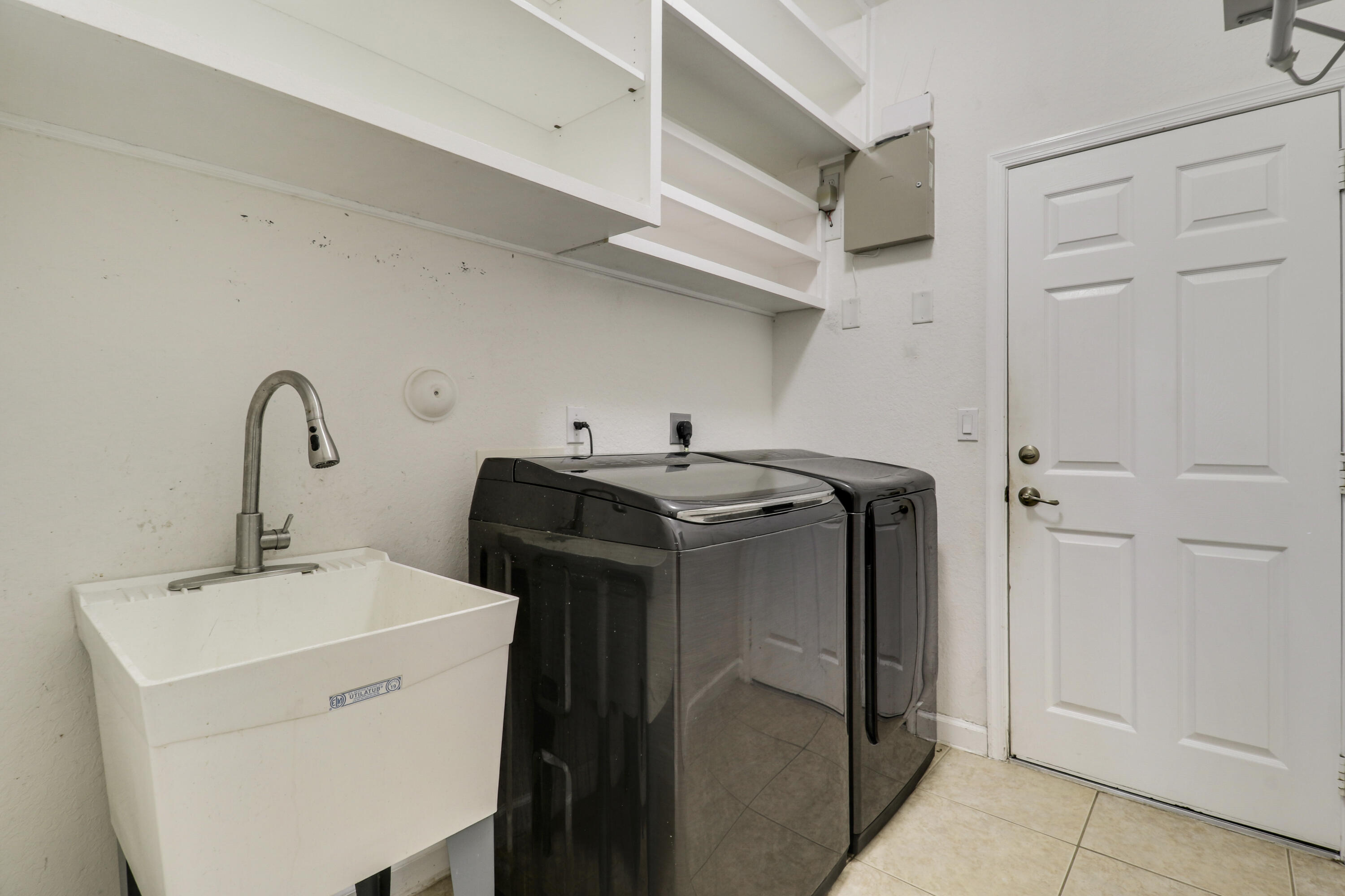 3804 Victoria, West Palm Beach FL 33411
