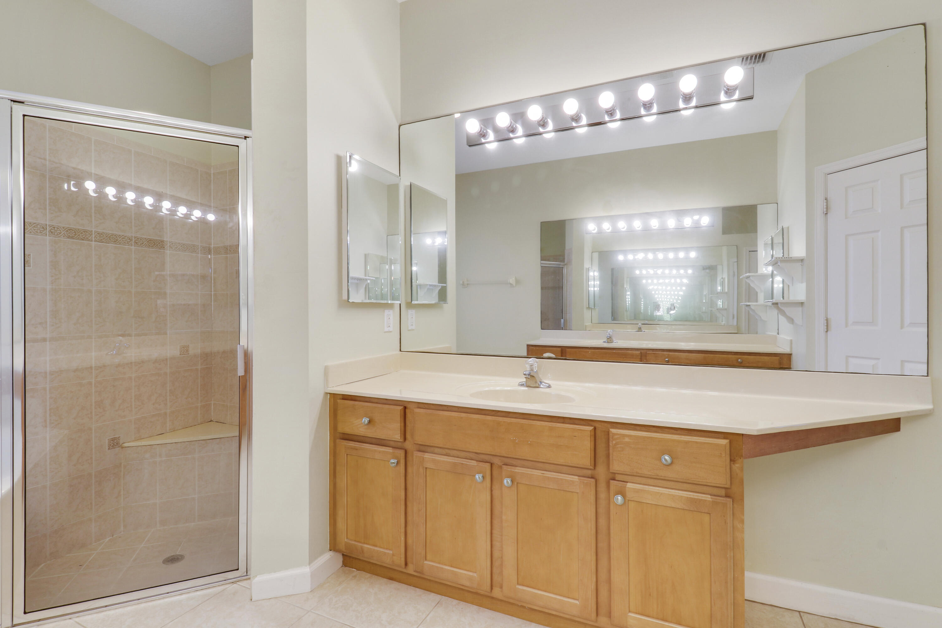 3804 Victoria, West Palm Beach FL 33411