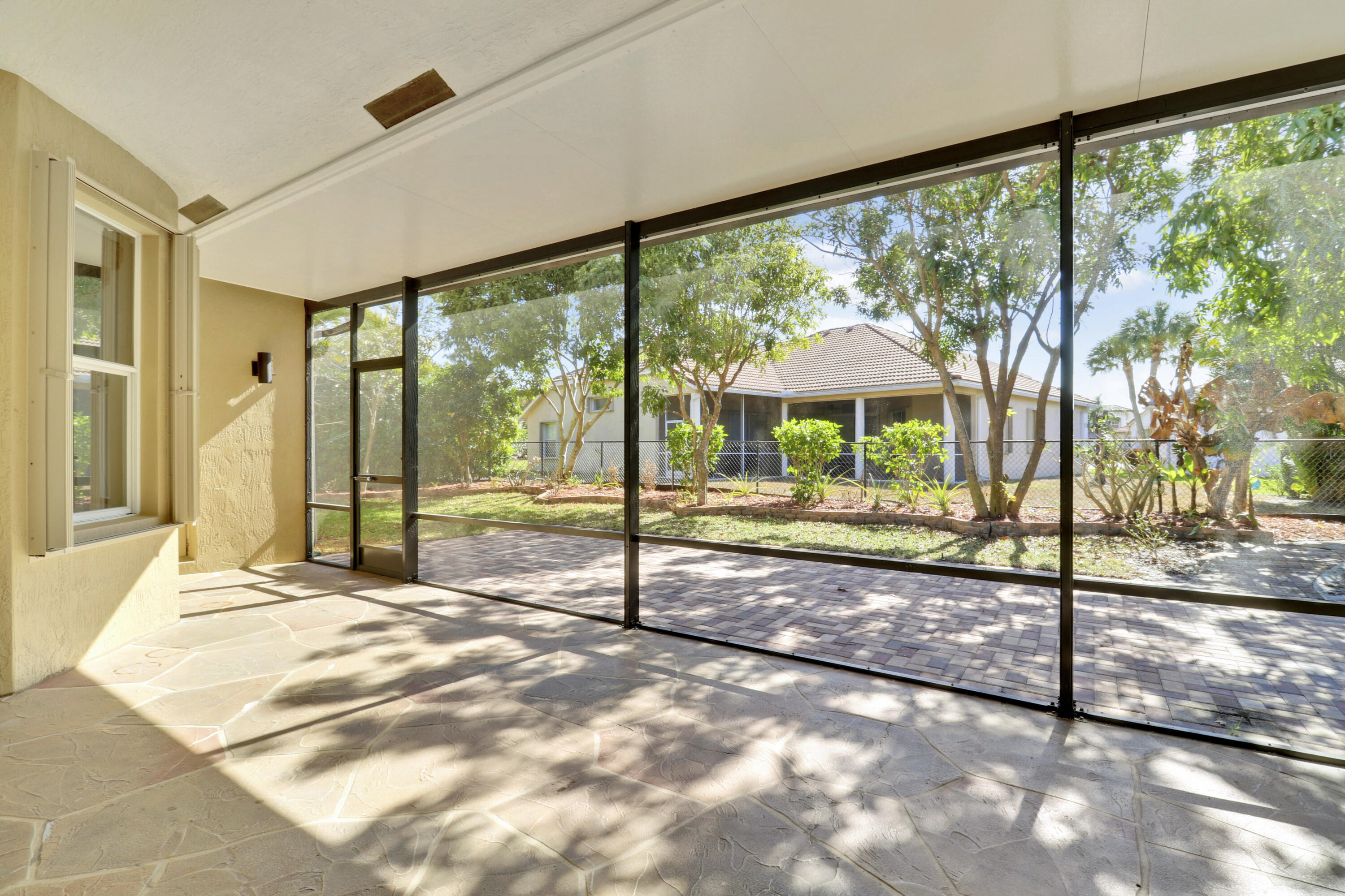 3804 Victoria, West Palm Beach FL 33411
