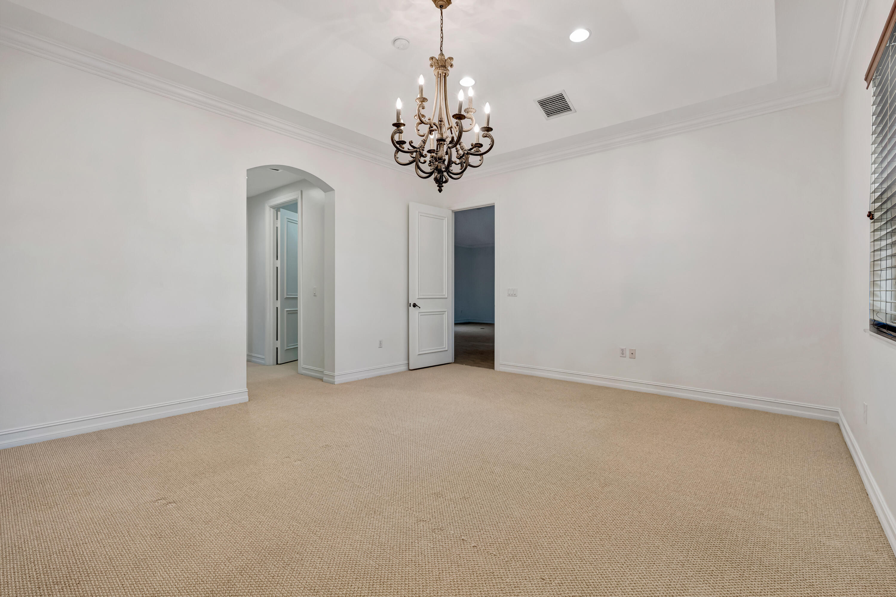 359 Chambord, Palm Beach Gardens FL 33410