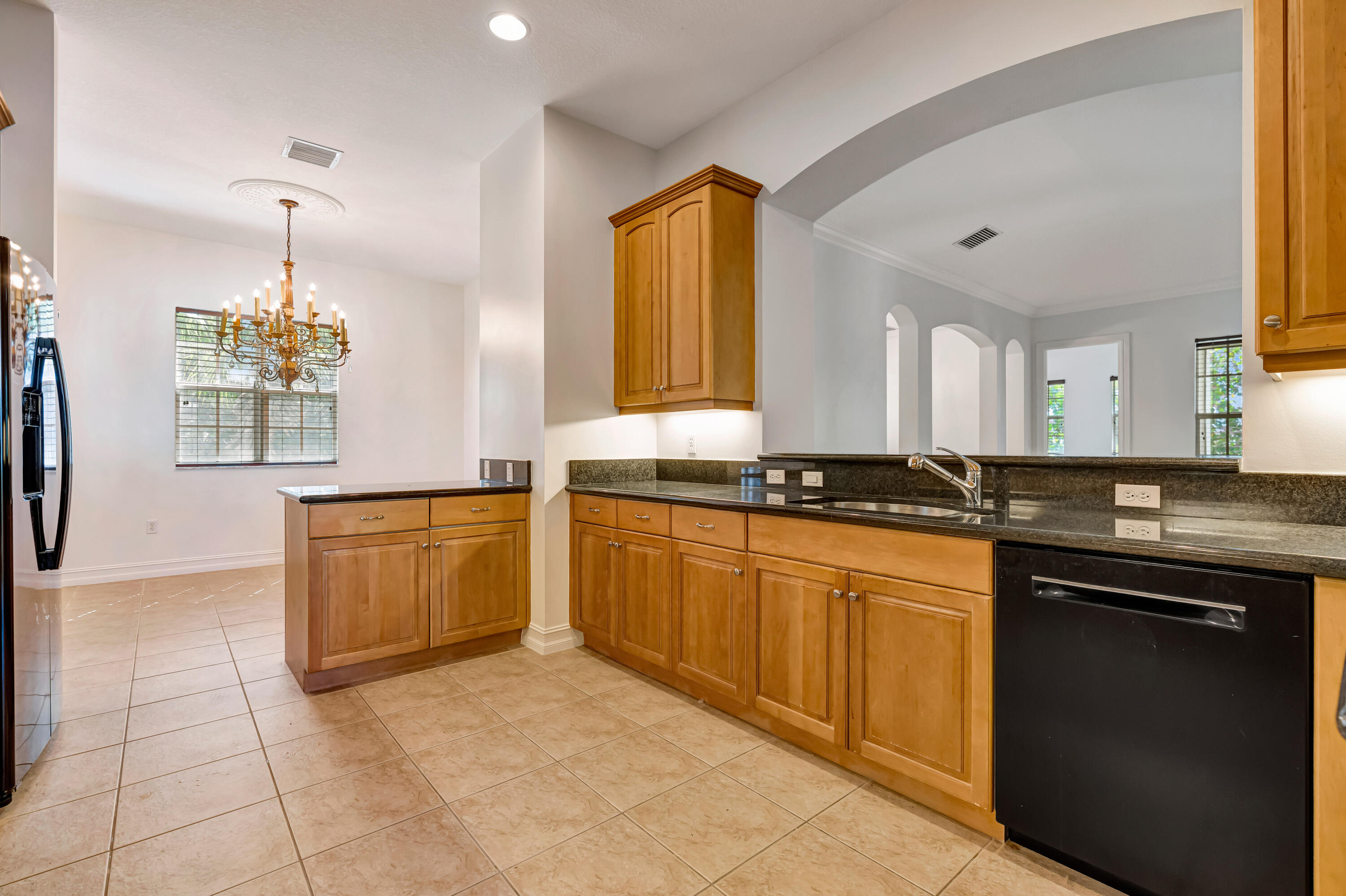 359 Chambord, Palm Beach Gardens FL 33410