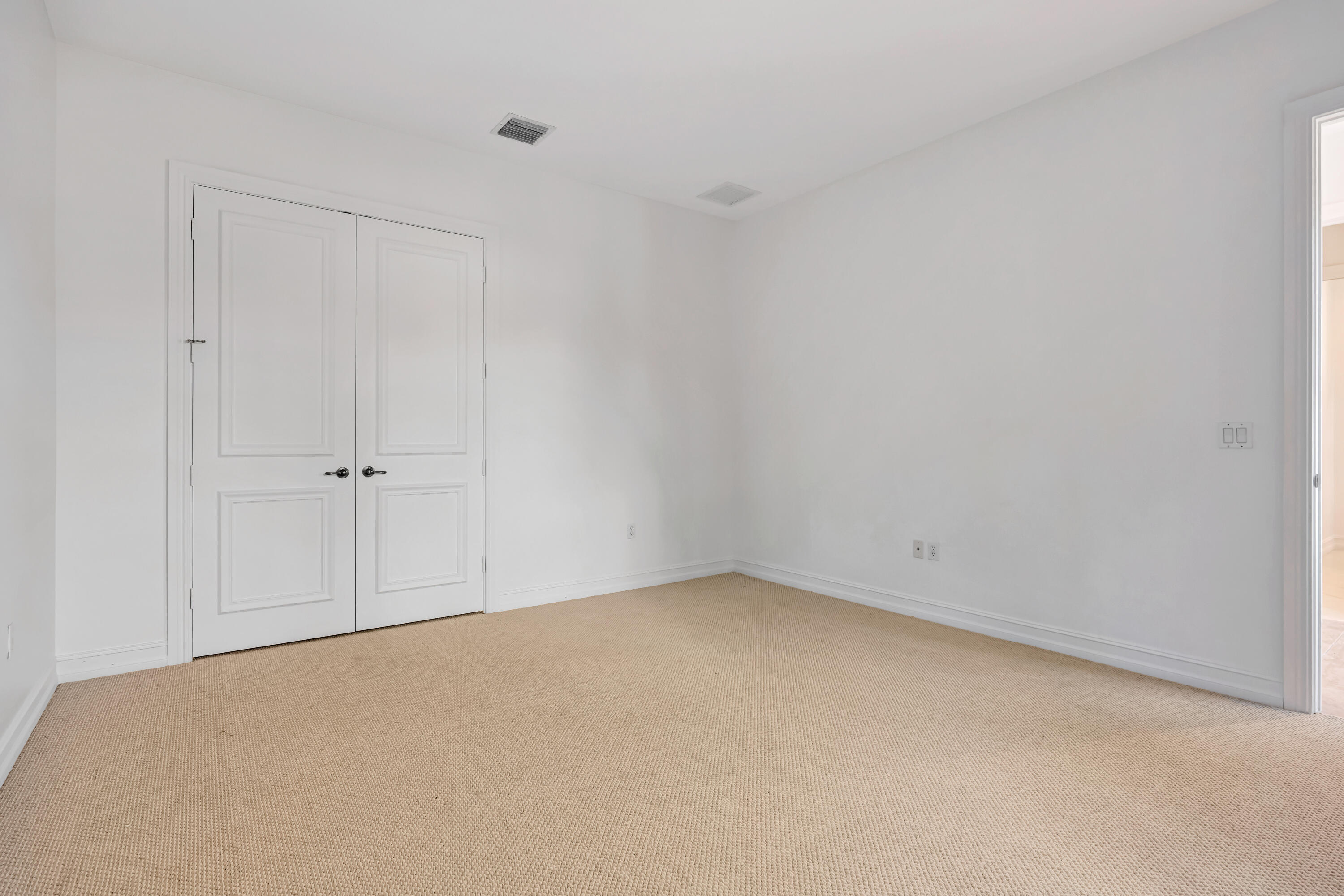 359 Chambord, Palm Beach Gardens FL 33410
